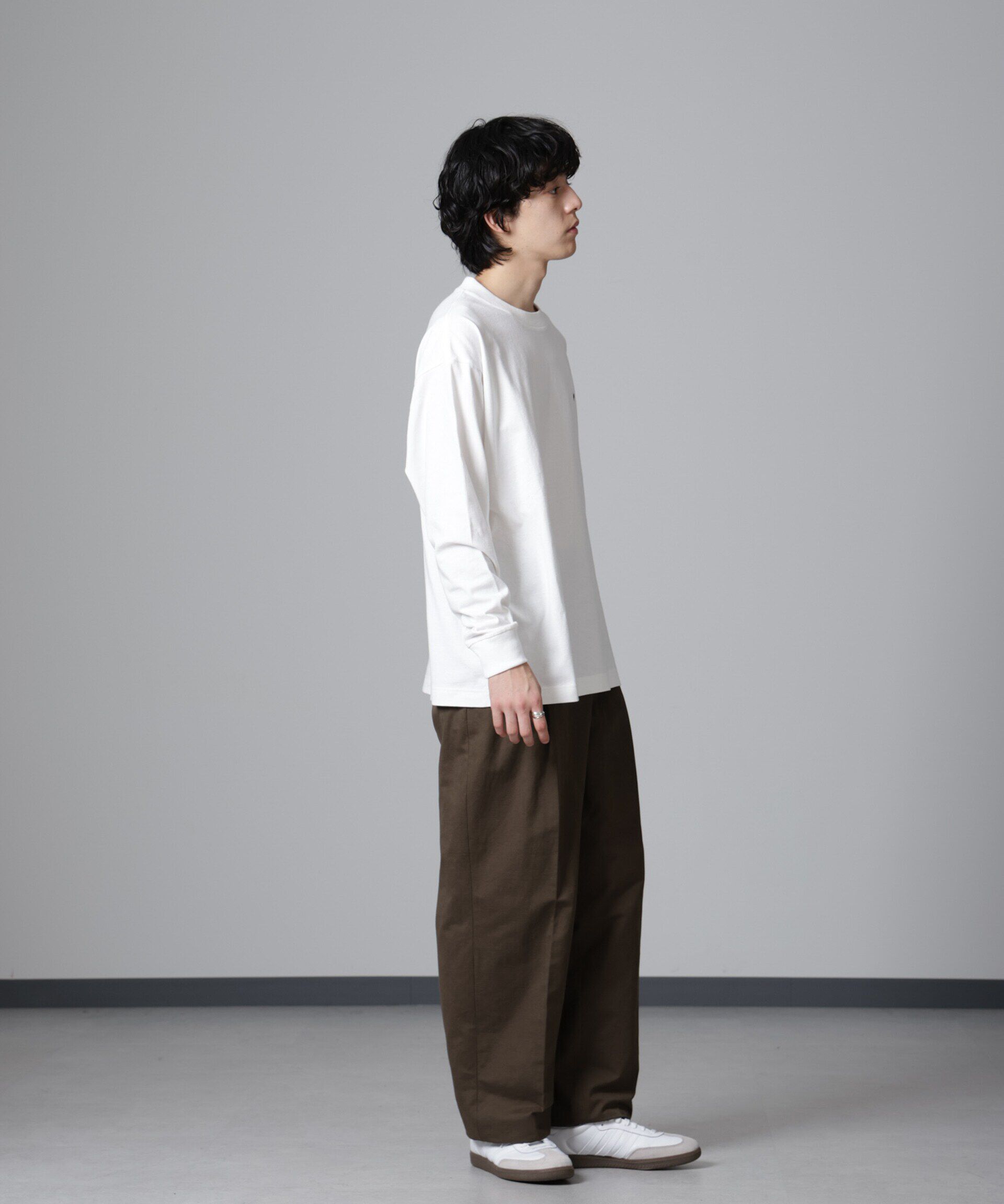 nano･universe「PENNEYS BLACK ワンポイントTシャツ長袖」|Tシャツ・カットソー|