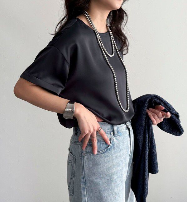 fredy emue「【WEB限定カラーあり】サテン半袖Tシャツブラウス」|シャツ・ブラウス|