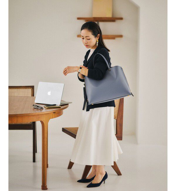 ROPE「【E'POR】Y BAG Medium+【WEB限定/一部店舗限定】【通勤】【A4/PC対応】【25AW】」|ショルダー・メッセンジャー|