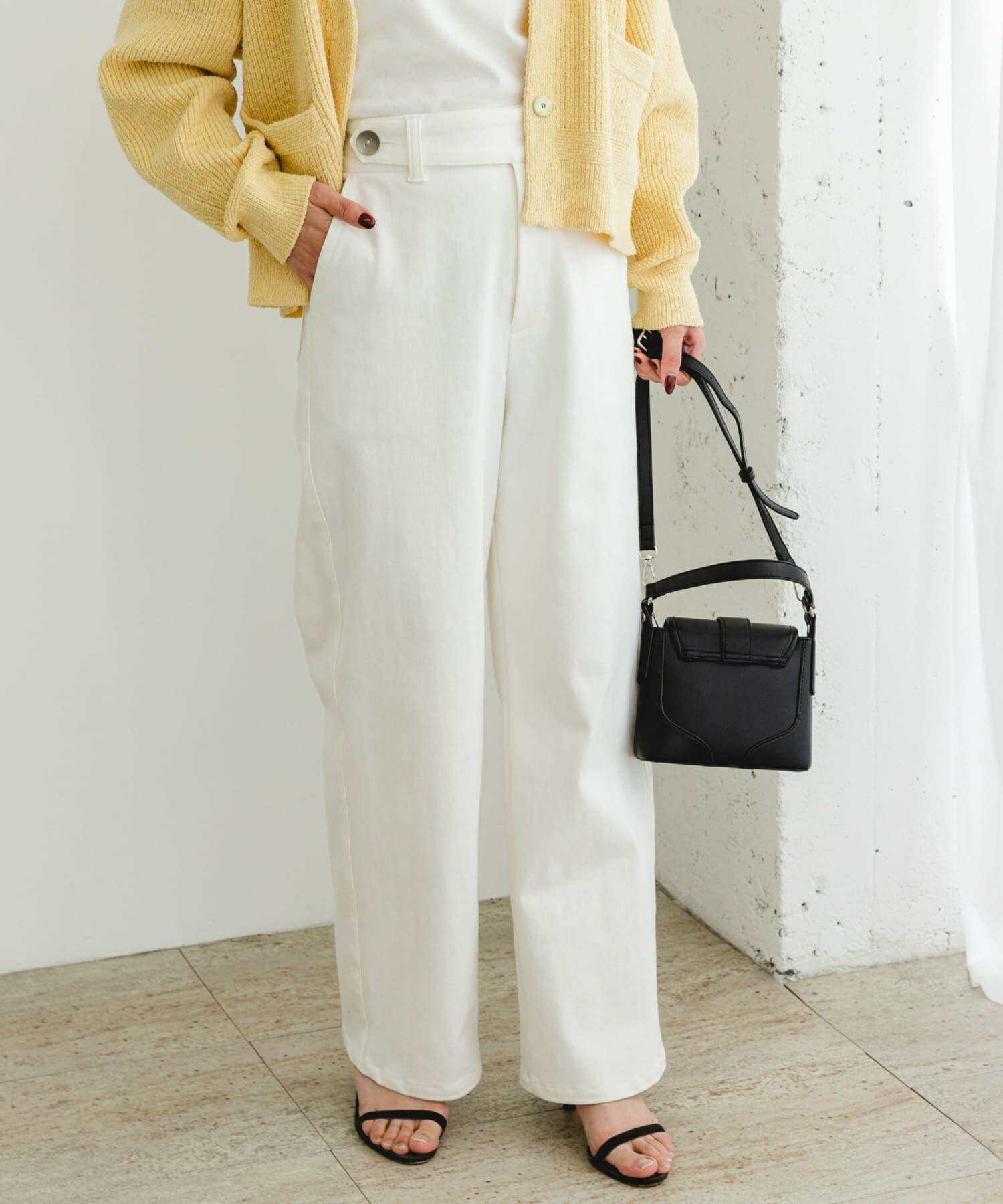 URBAN RESEARCH ROSSO「『MADE IN JAPAN』F by ROSSO　モンスターストレッチワイドストレートデニム」|デニム|ホワイト