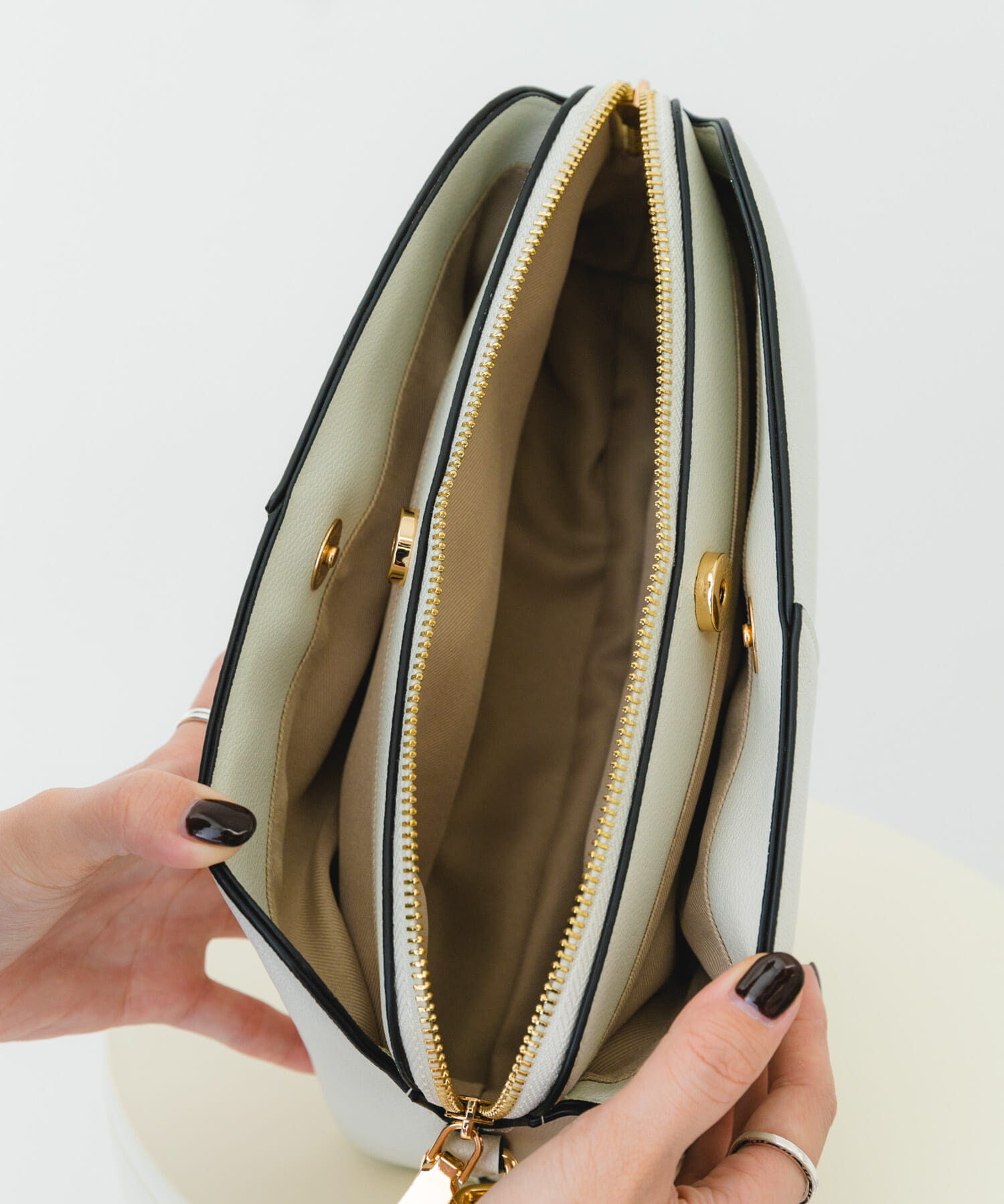 RODE SKO「センターステッチショルダーバッグ」|ショルダー・メッセンジャー|