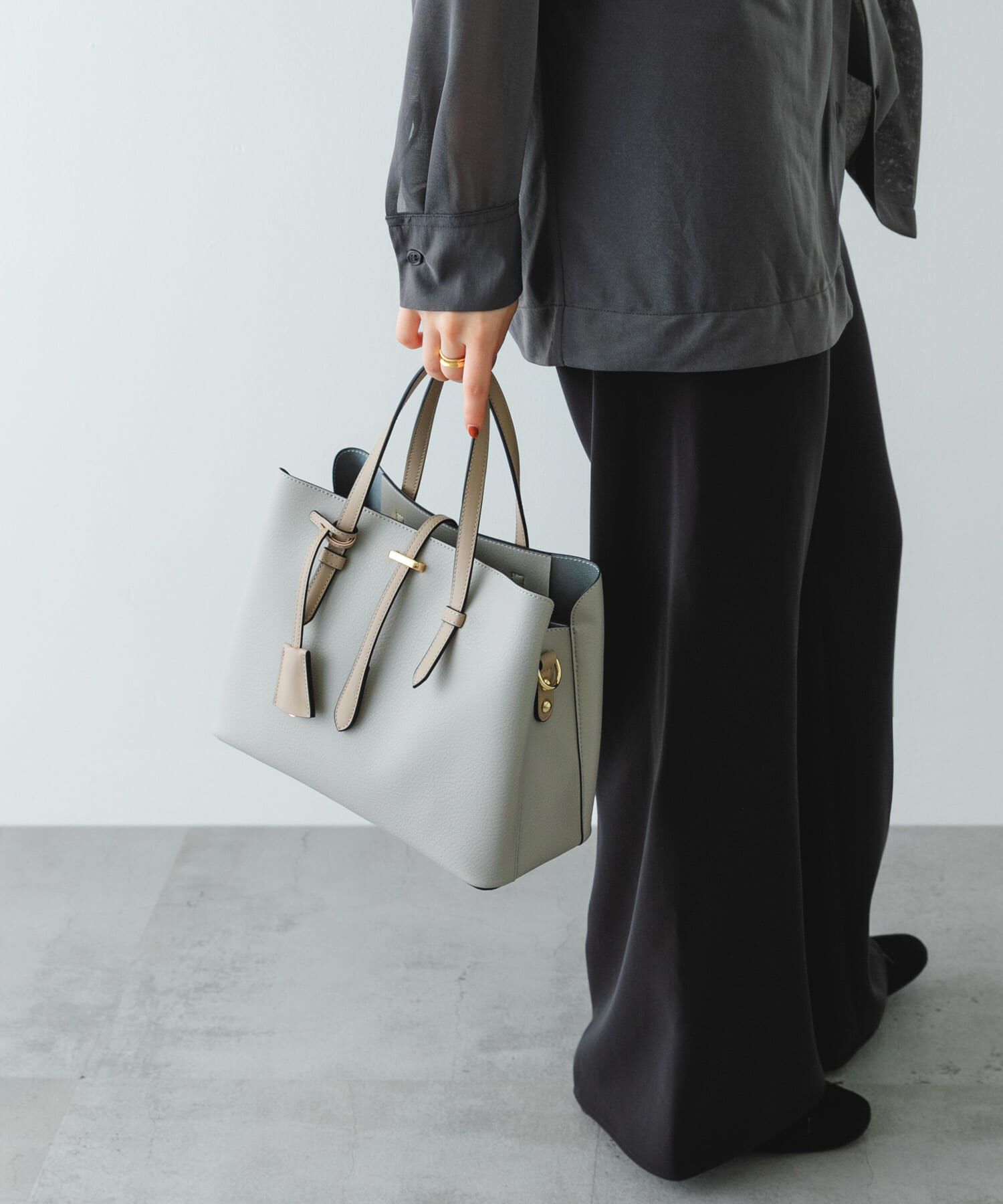 RODE SKO「チャーム付ミドルバッグ『Msize』」|トートバッグ|