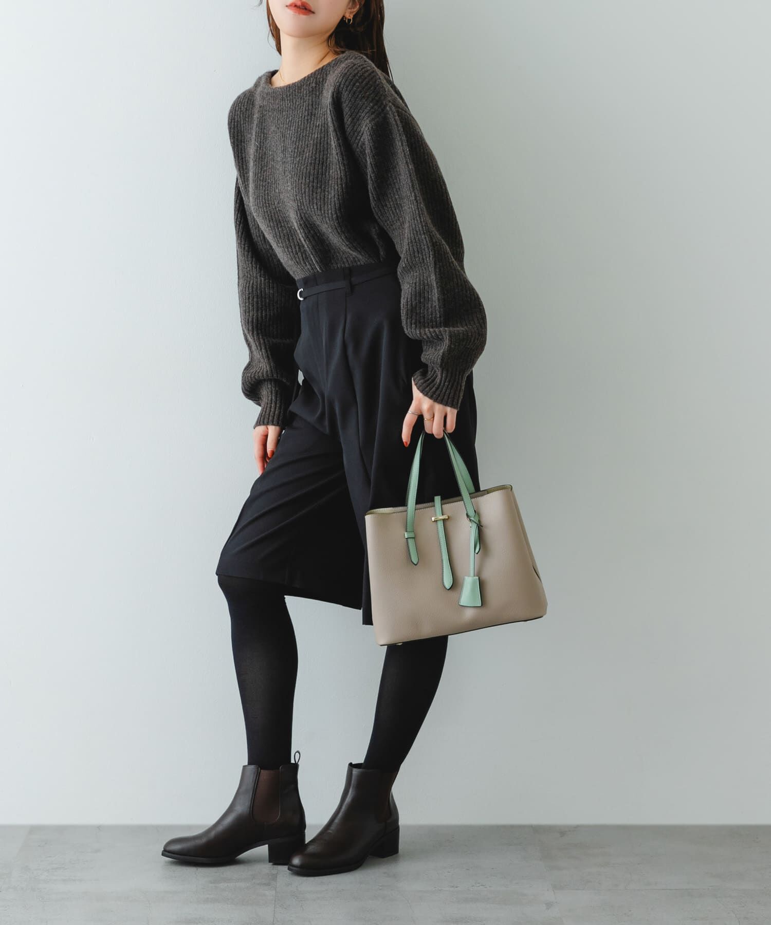 RODE SKO「チャーム付ミドルバッグ『Msize』」|トートバッグ|