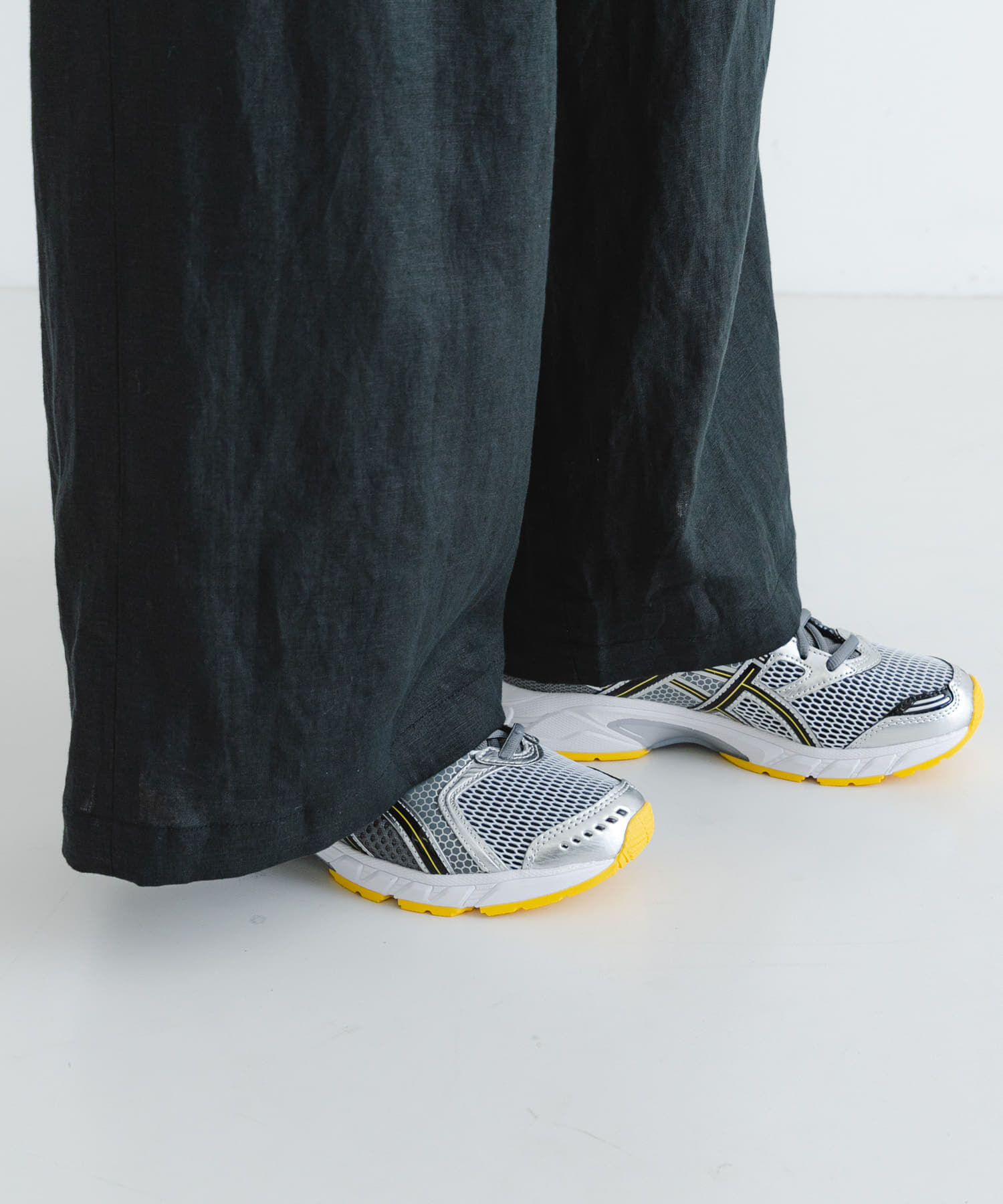 URBAN RESEARCH「ASICS　GEL-DS TRAINER 14」|スニーカー|ホワイト系その他