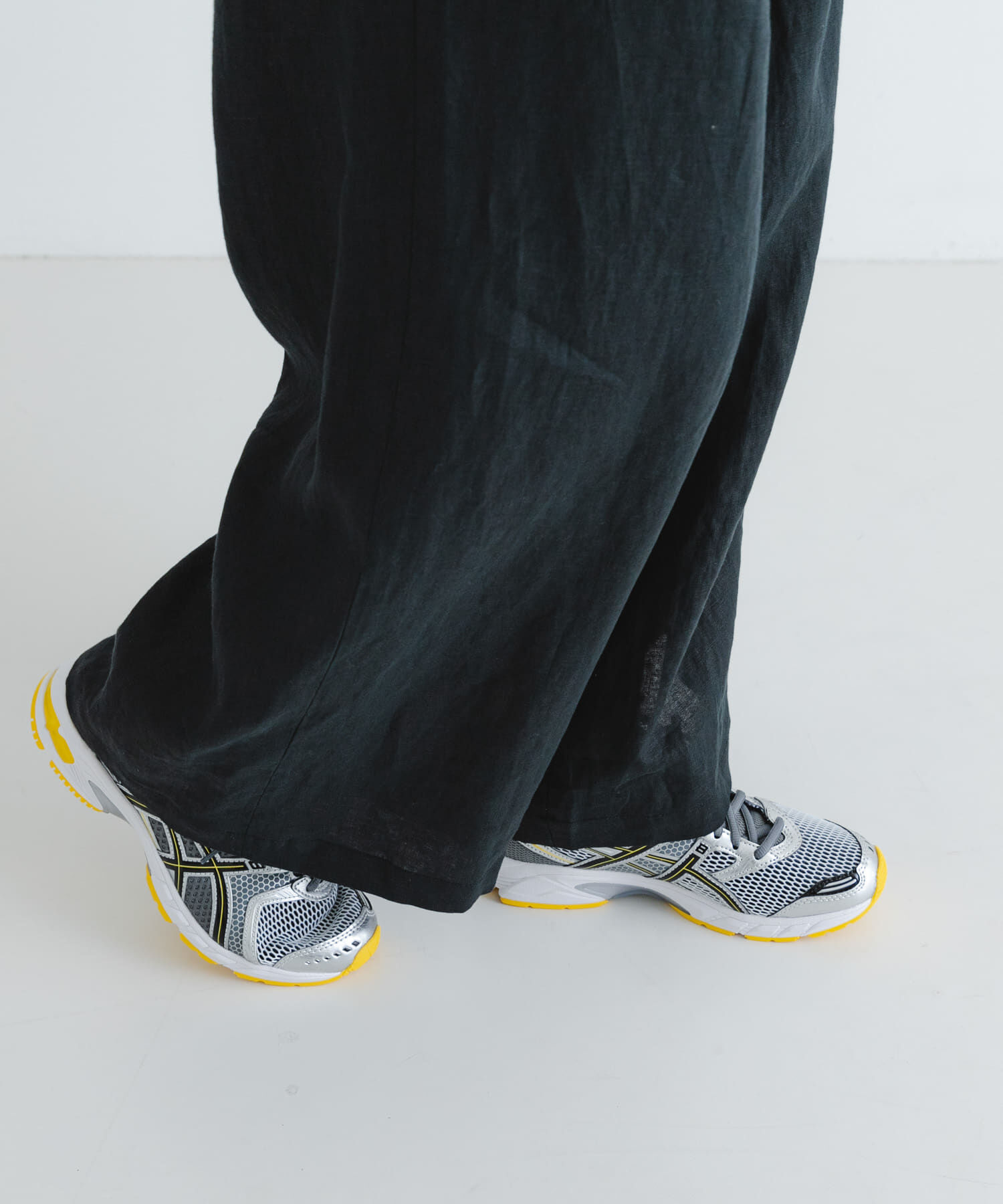 URBAN RESEARCH「ASICS　GEL-DS TRAINER 14」|スニーカー|