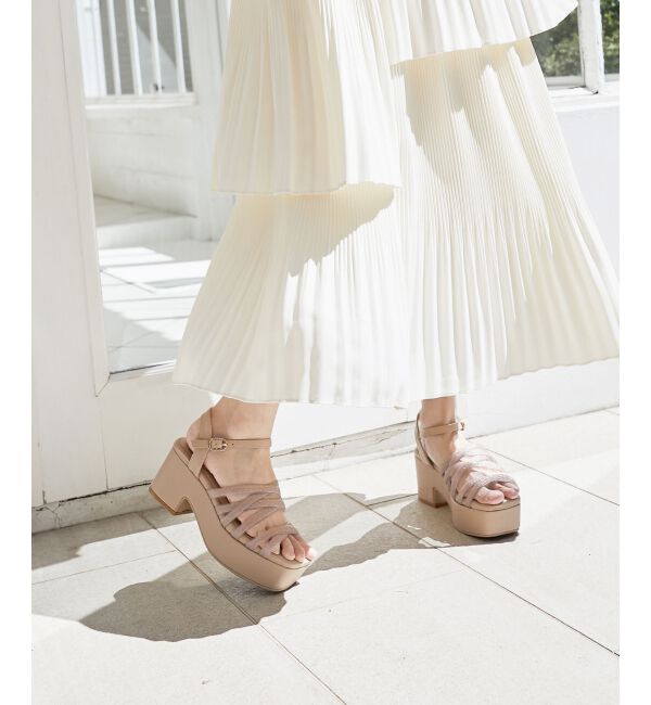 MAJESTICLEGON「シャイニークリアクロスサンダル」|サンダル|