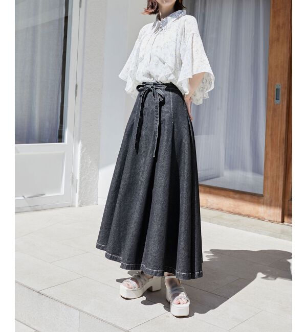 MAJESTICLEGON「シャイニークリアクロスサンダル」|サンダル|