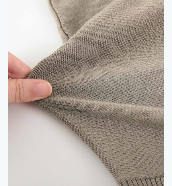 ur's「【星玲奈さんコラボアイテム】ハイネックドルマンスリーブニット」|ニット・セーター|