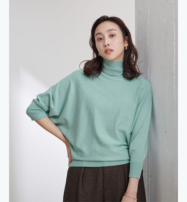 ur's「【星玲奈さんコラボアイテム】ハイネックドルマンスリーブニット」|ニット・セーター|ライトグリーン