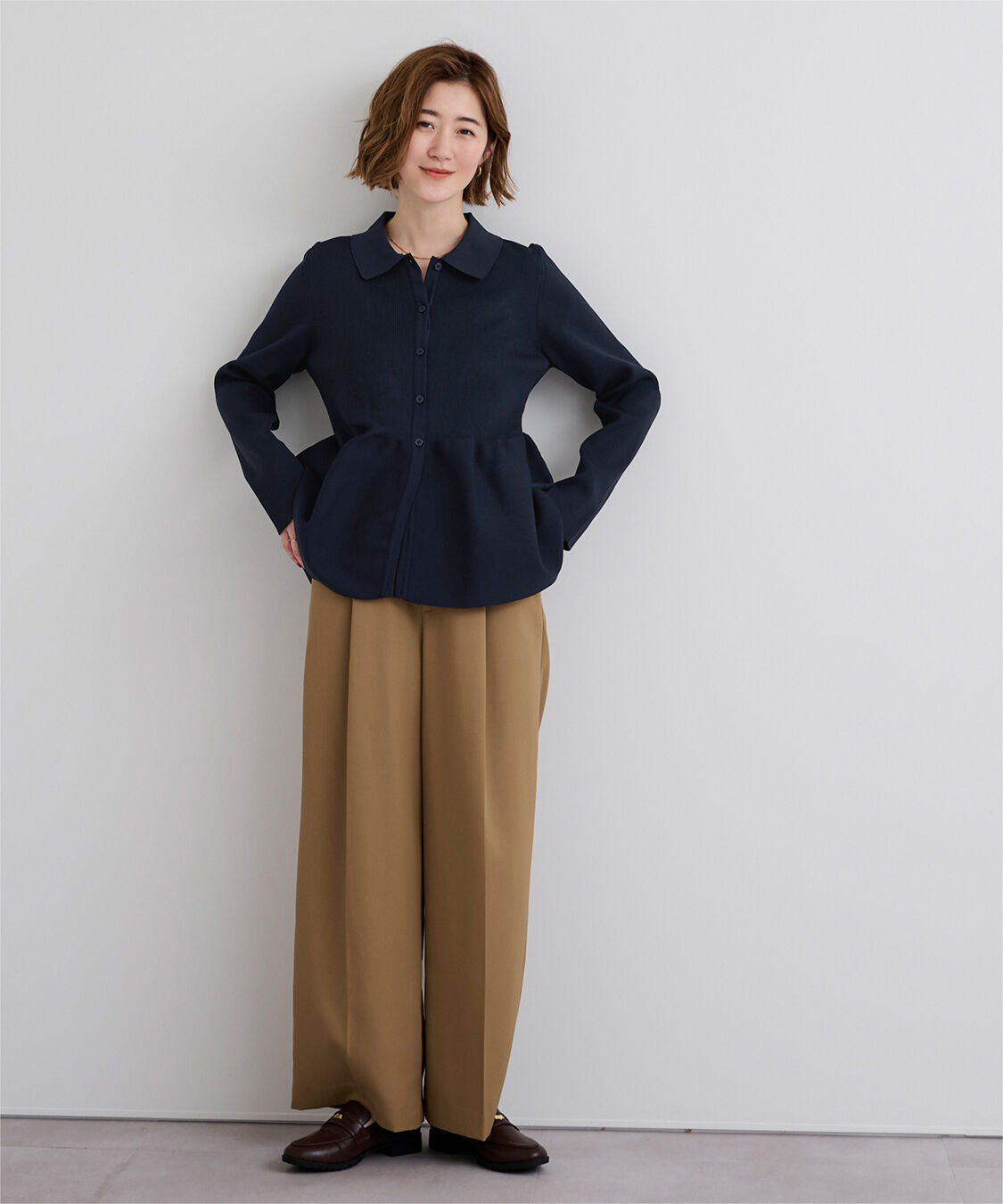 ur's「ウエストペプラムポロニットカーディガン」|ニット・セーター|