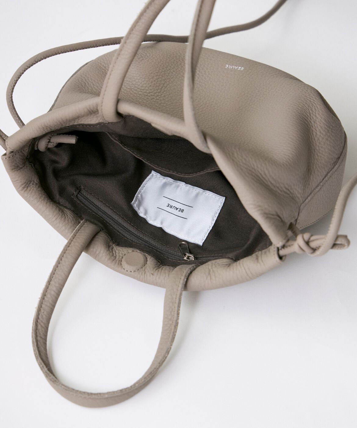 7-IDconcept.「カウレザー巾着ショルダーバッグ」|ショルダー・メッセンジャー|