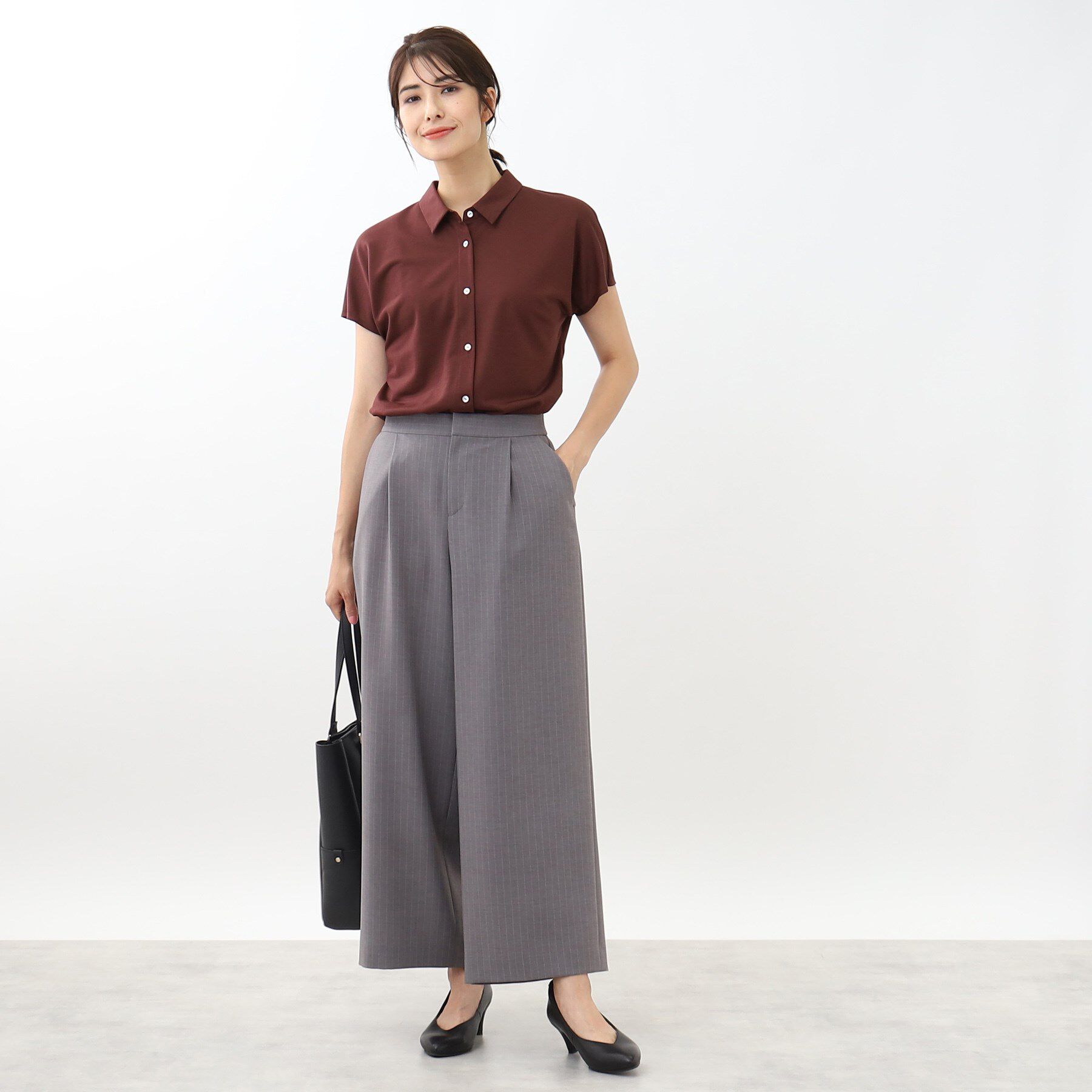 Reflect「【マシンウォッシュ／二の腕カバー】フレンチスリーブブラウス」|シャツ・ブラウス|