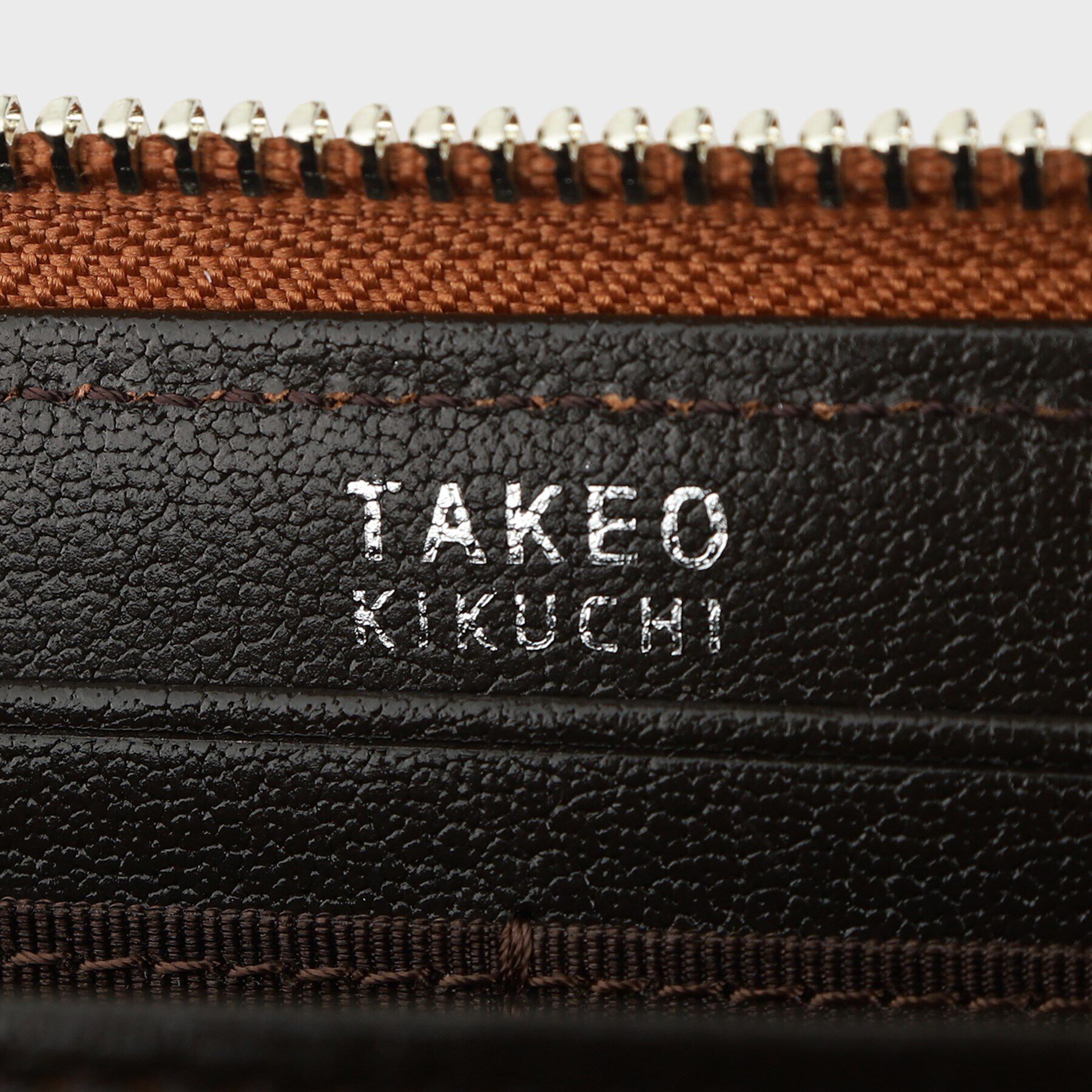 TAKEO KIKUCHI「アニリンゴート ラウンドファスナー長財布」|財布|