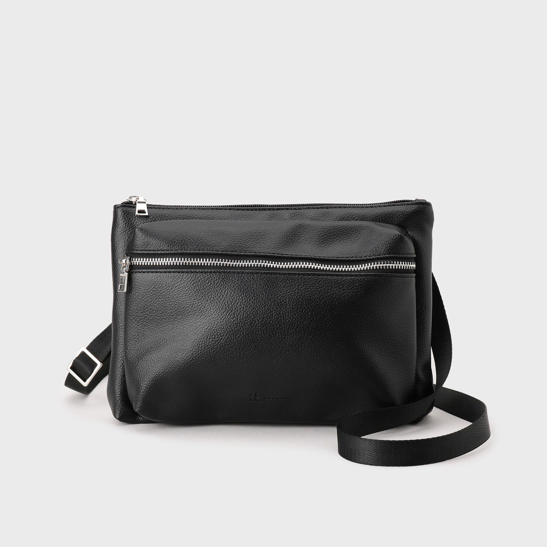 tk.TAKEO KIKUCHI「コンパクトサコッシュ」|ショルダー・メッセンジャー|
