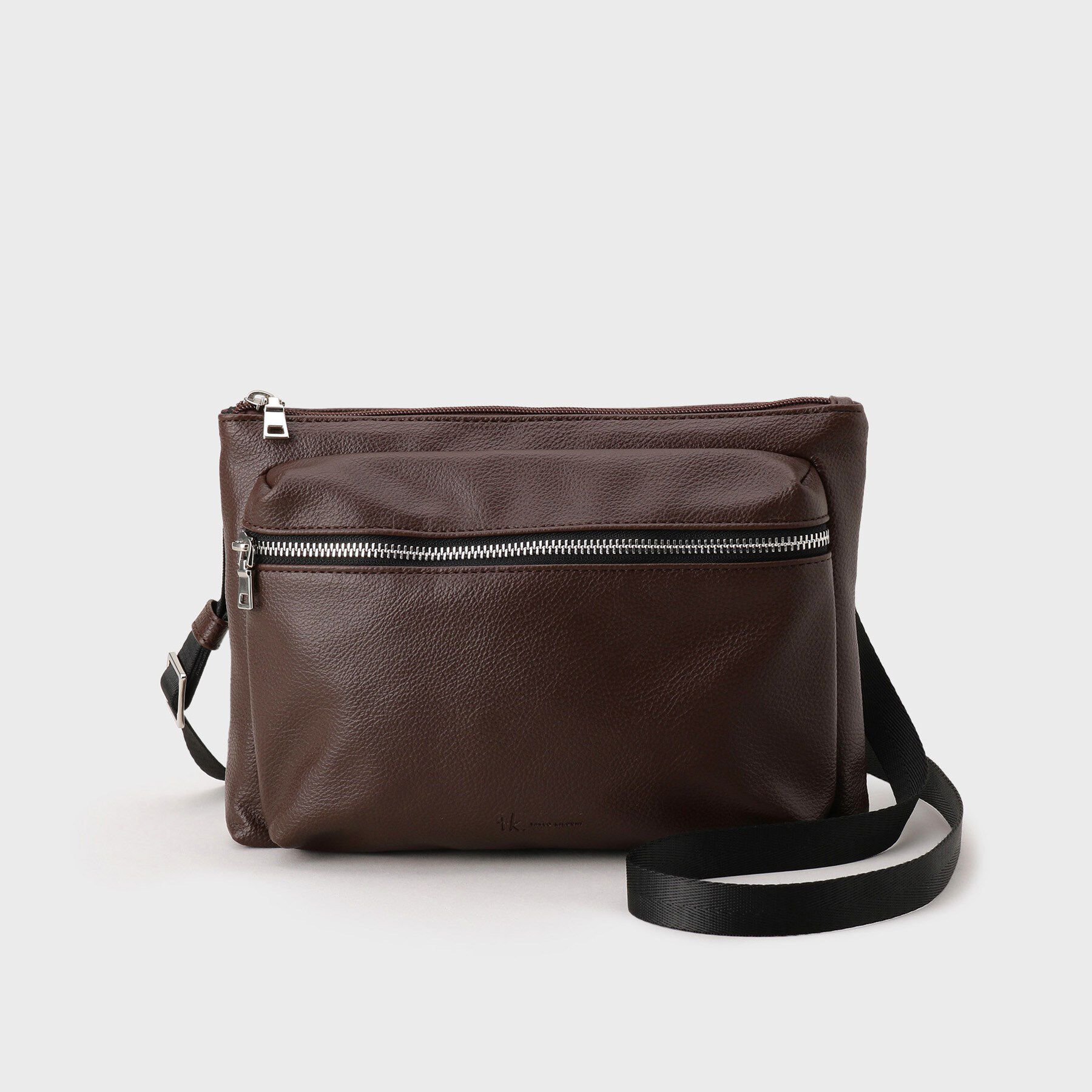 tk.TAKEO KIKUCHI「コンパクトサコッシュ」|ショルダー・メッセンジャー|