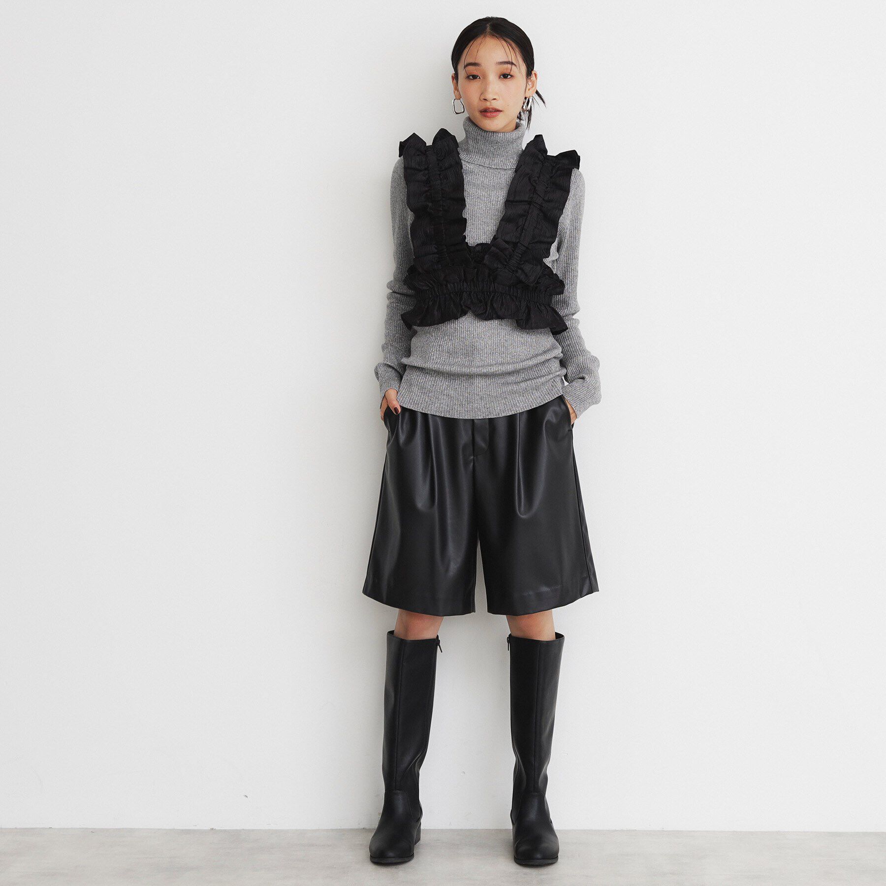 THE SHOP TK「ブライトフリルビスチェ」|ベスト・ジレ|