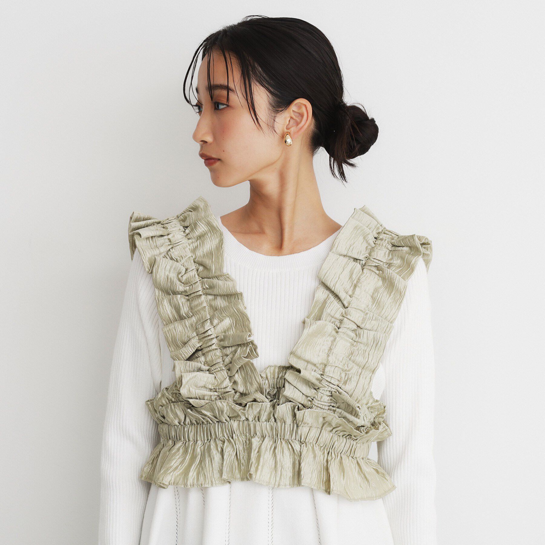 THE SHOP TK「ブライトフリルビスチェ」|ベスト・ジレ|