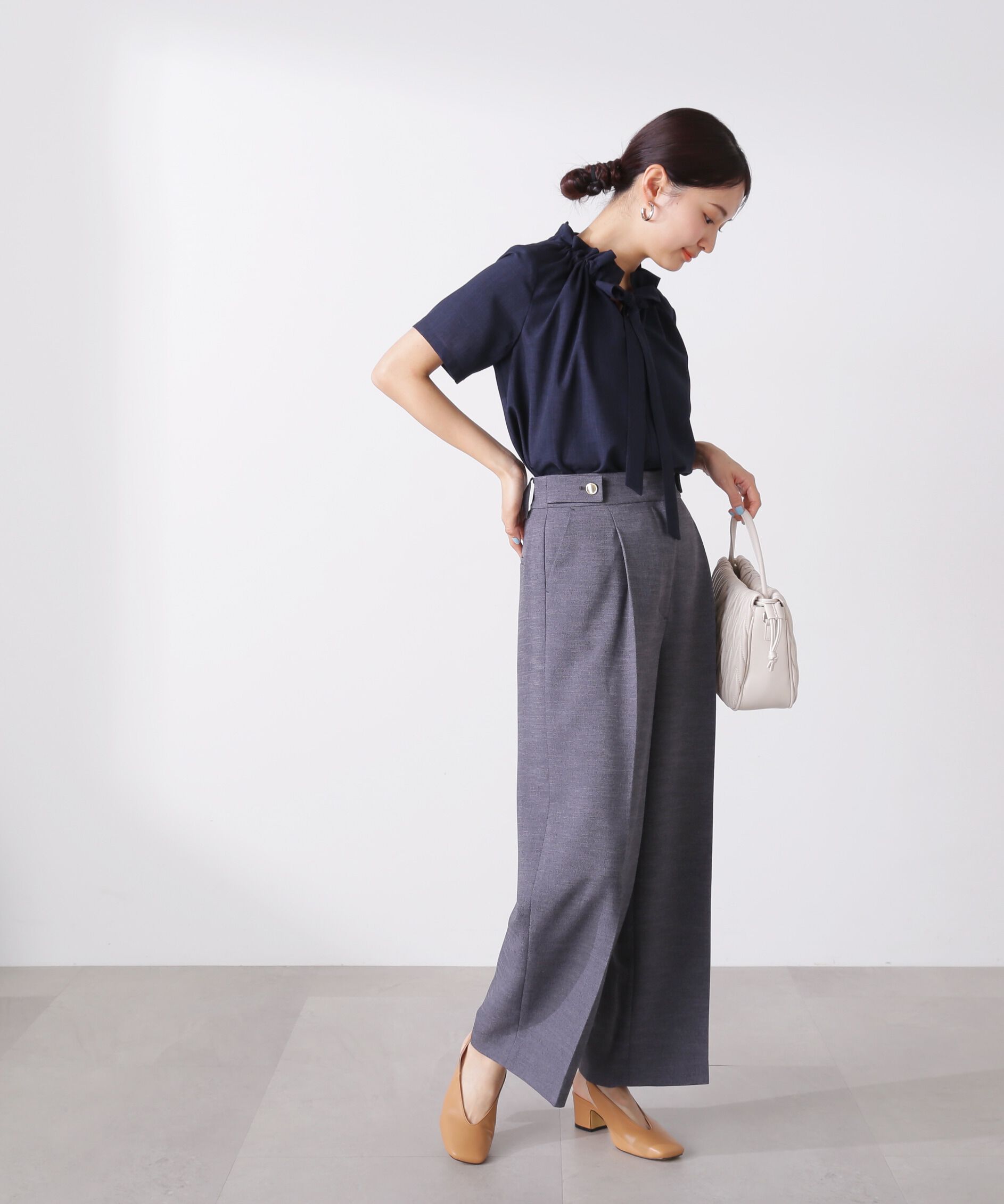  「ドライタッチポプリンフリルリボンタイブラウス」|シャツ・ブラウス|