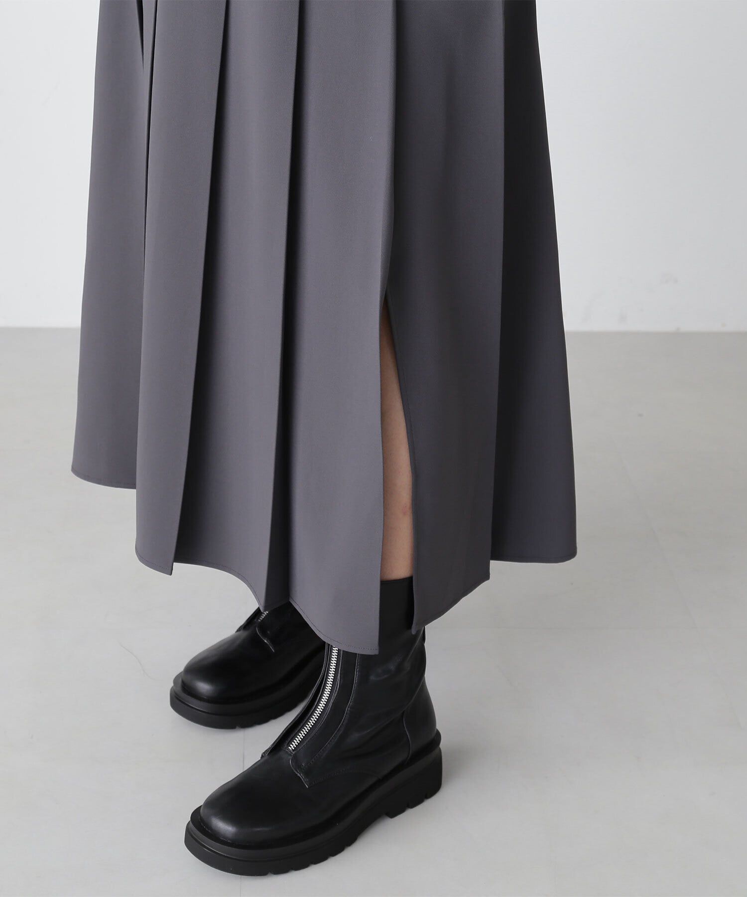  「プリーツスリットスカート」|スカート|