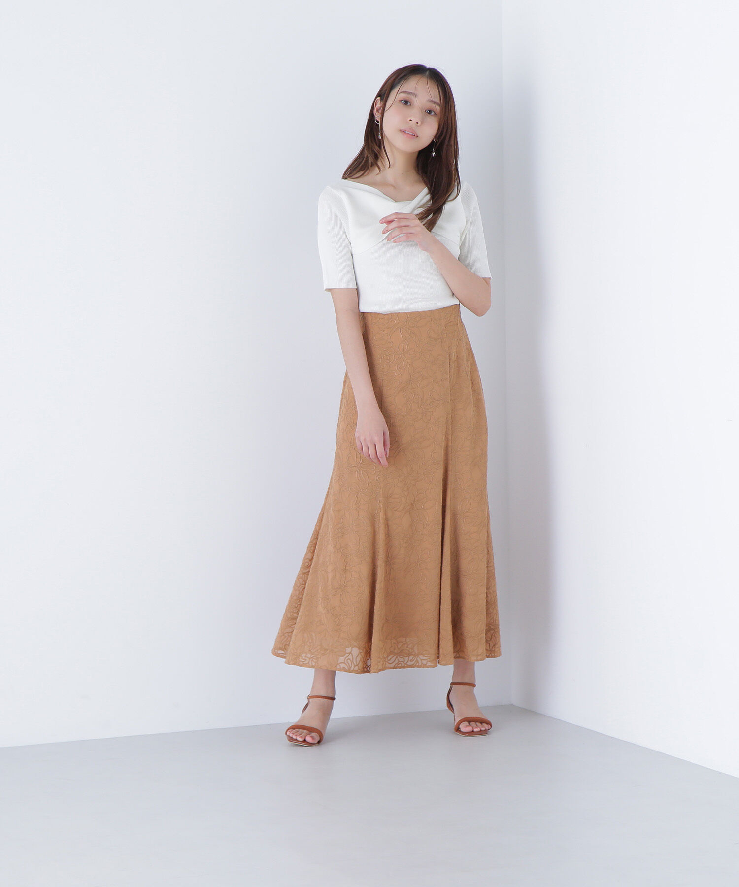  「ツイストドレープニット」|ニット・セーター|