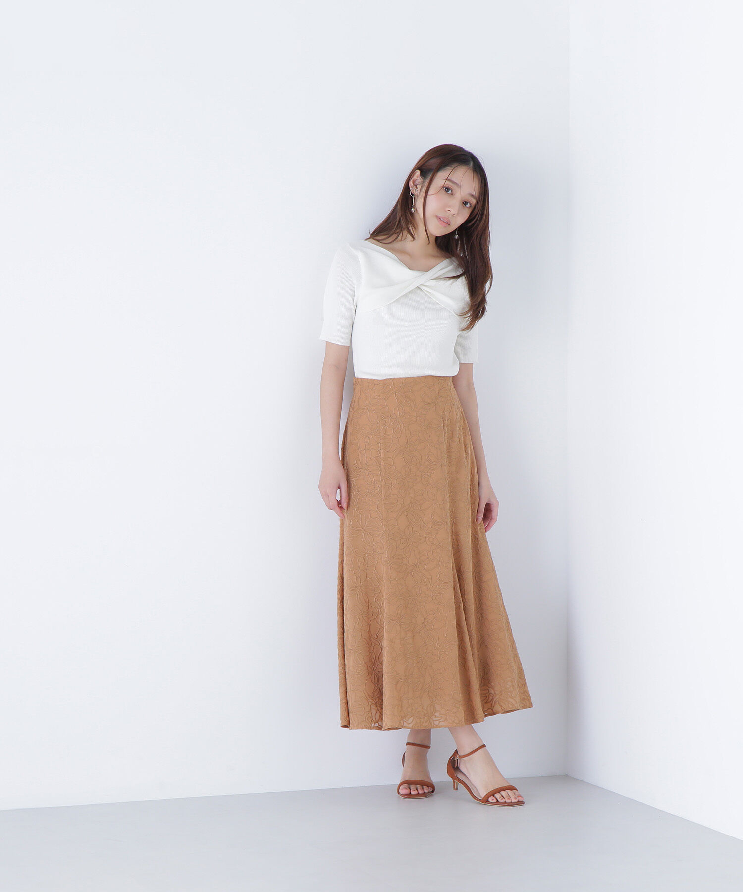  「ツイストドレープニット」|ニット・セーター|