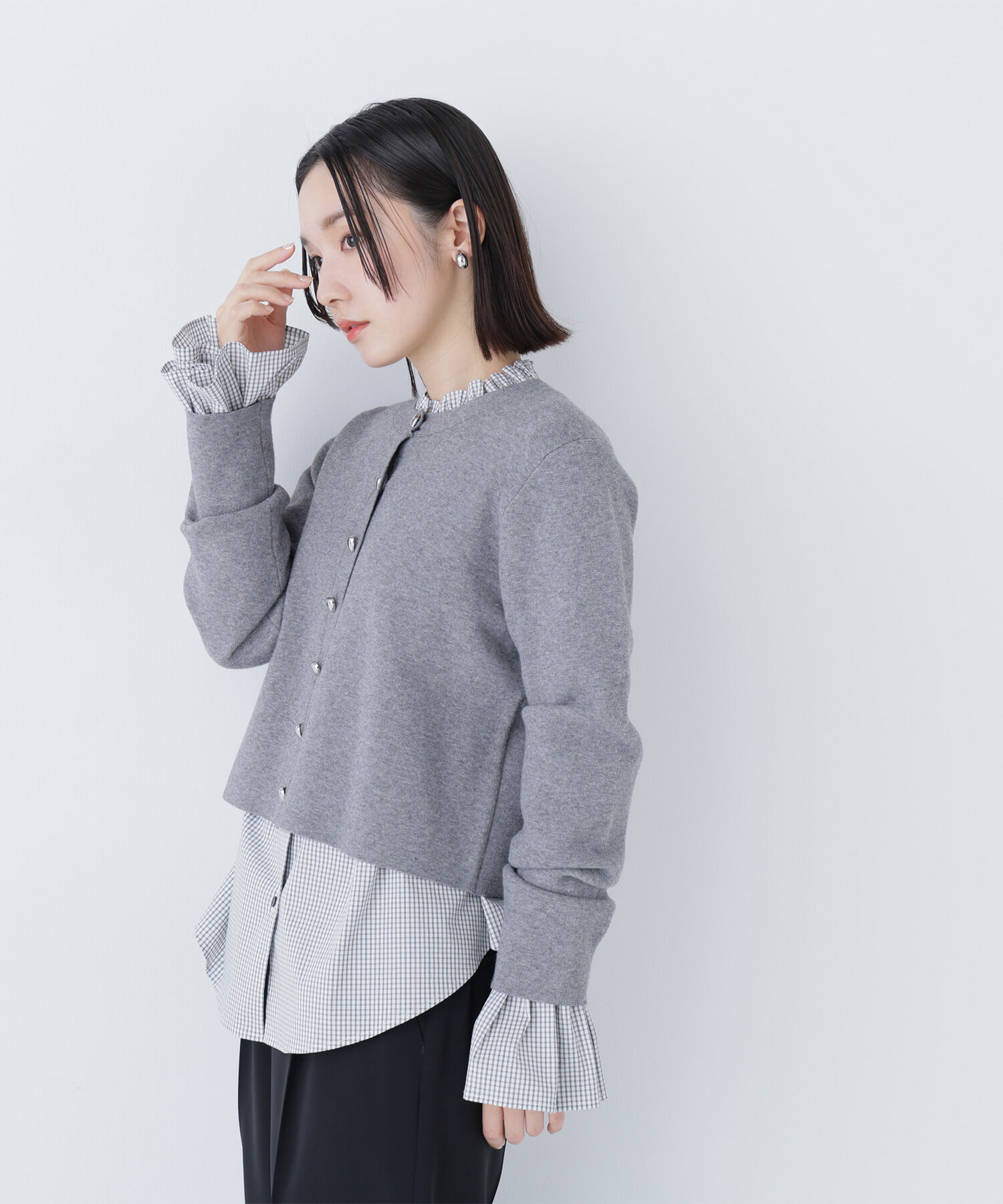  「フリルカフスハイネックブラウス」|シャツ・ブラウス|