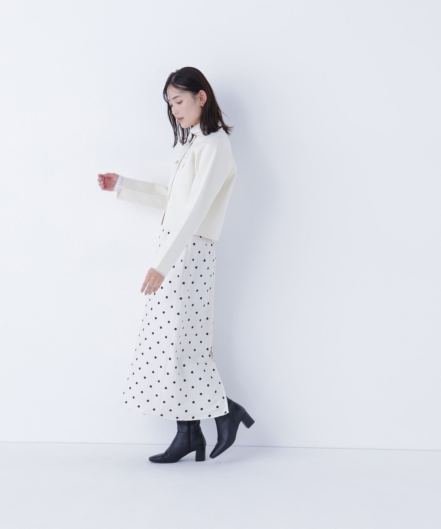  「ドットサテンタイトスカート」|スカート|