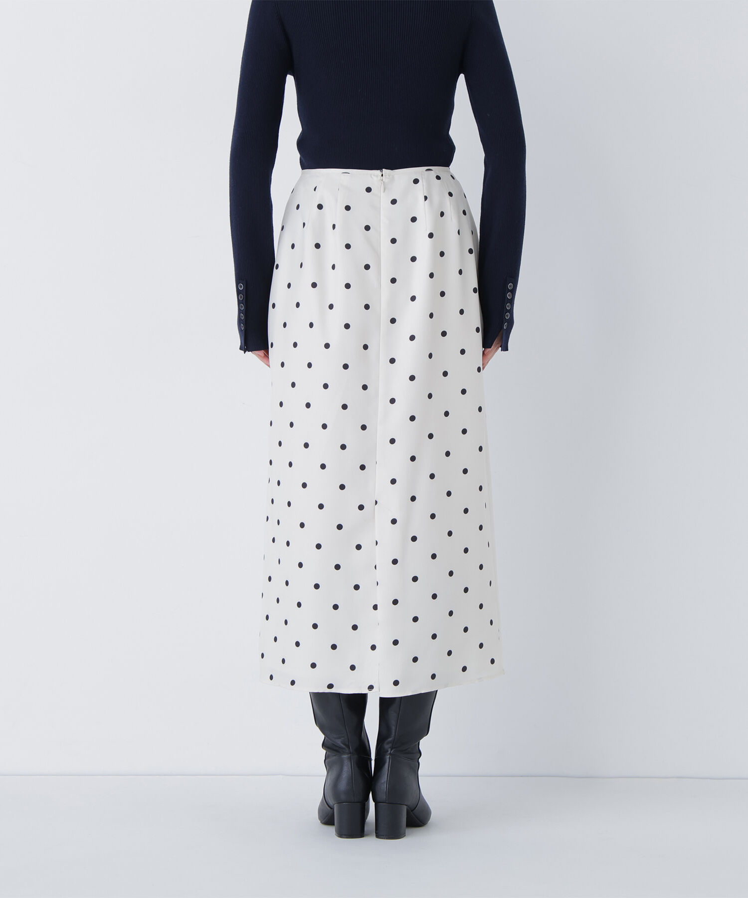  「ドットサテンタイトスカート」|スカート|