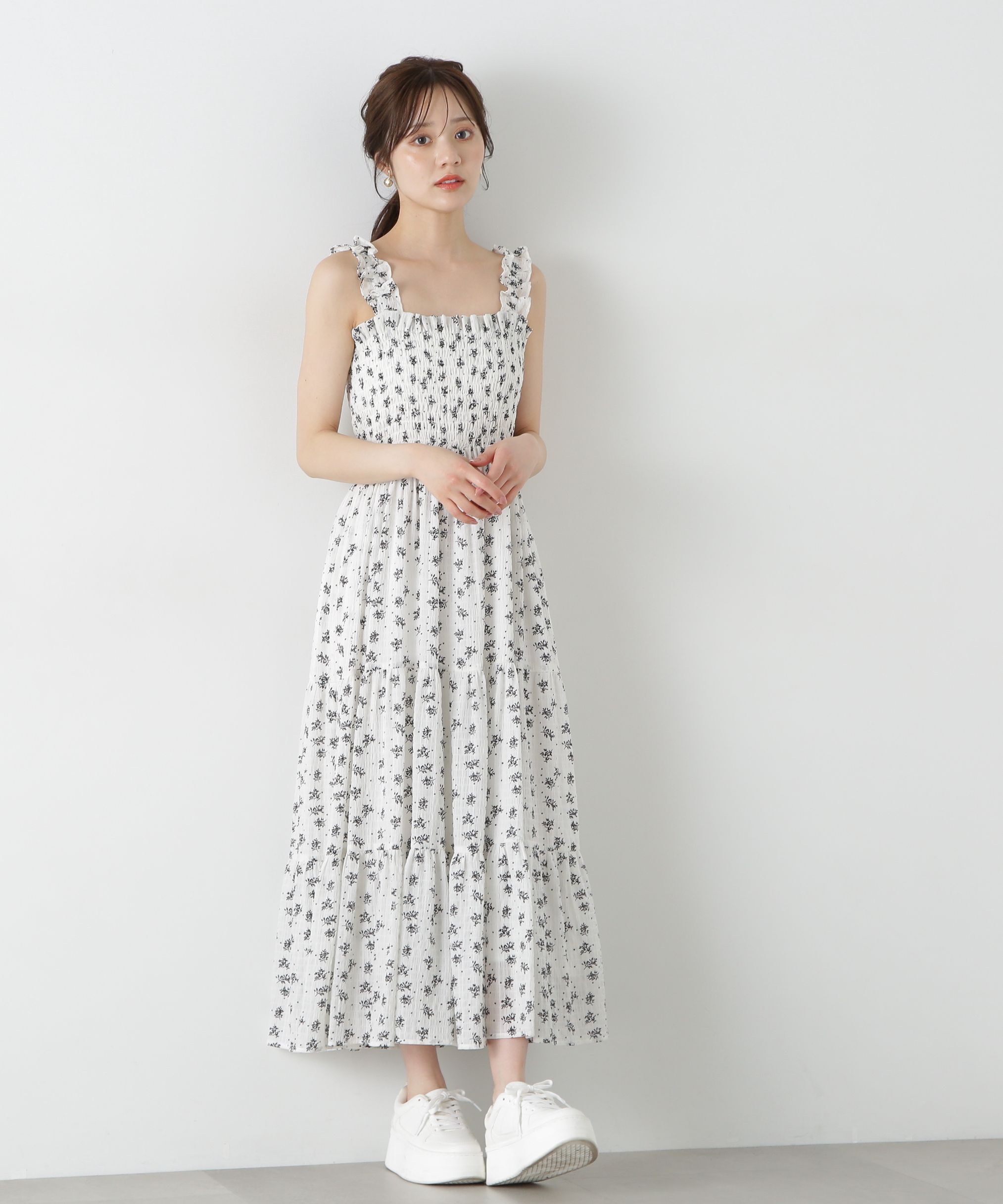 PROPORTION BODY DRESSING「《EDIT COLOGNE》小花柄ティアードワンピース」|ワンピース|