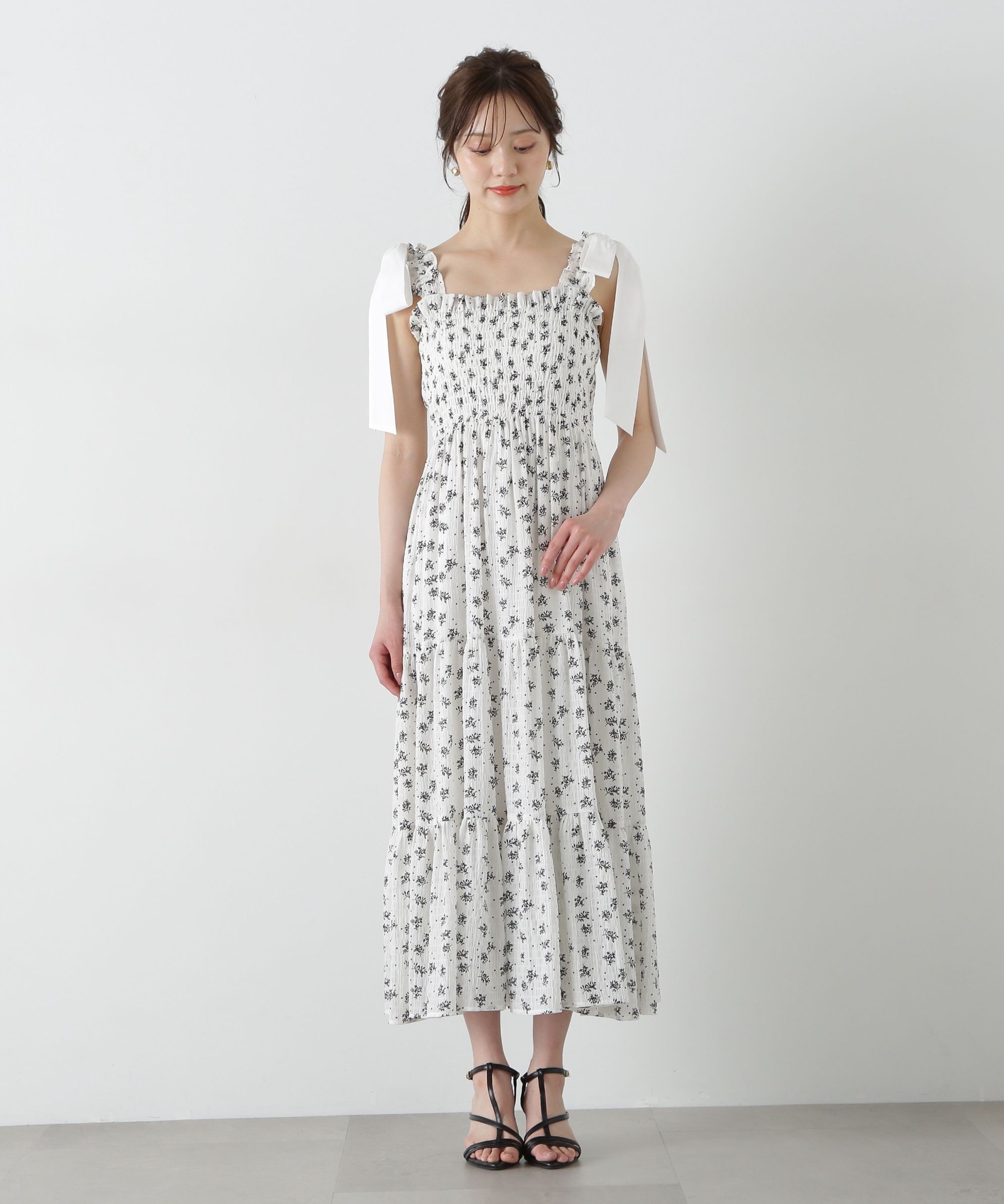 PROPORTION BODY DRESSING「《EDIT COLOGNE》小花柄ティアードワンピース」|ワンピース|