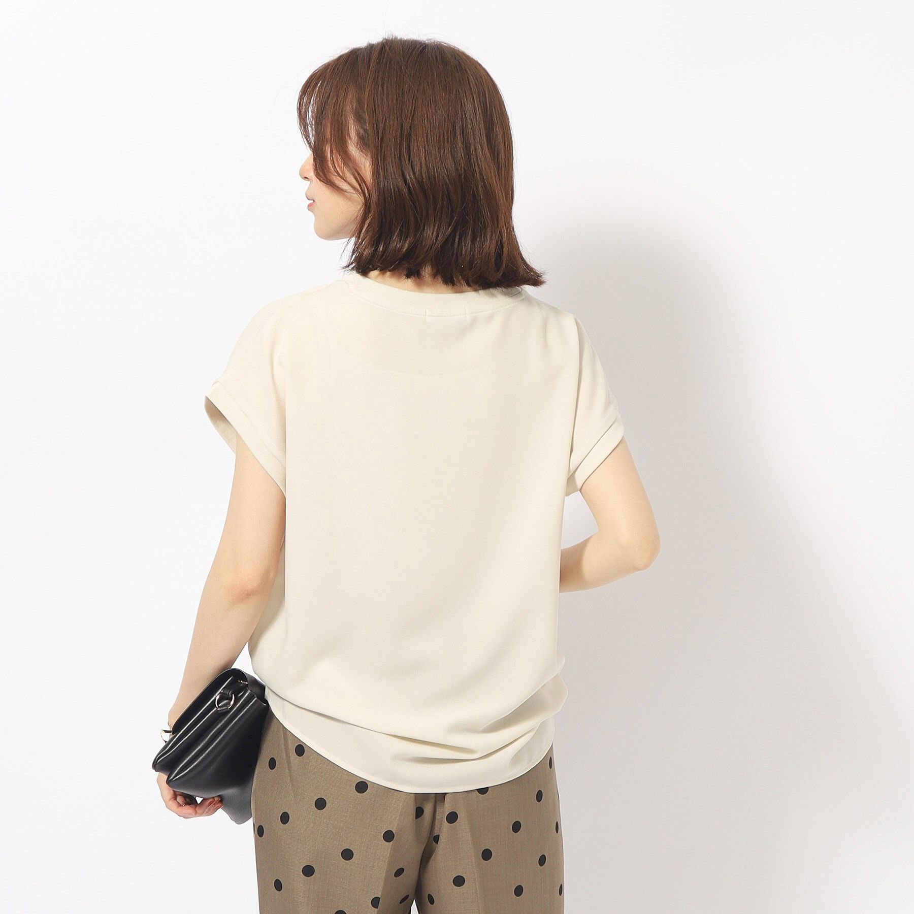 SHOO･LA･RUE「大人のフェミニンカジュアルに シアージョーゼットロゴTシャツ」|Tシャツ・カットソー|