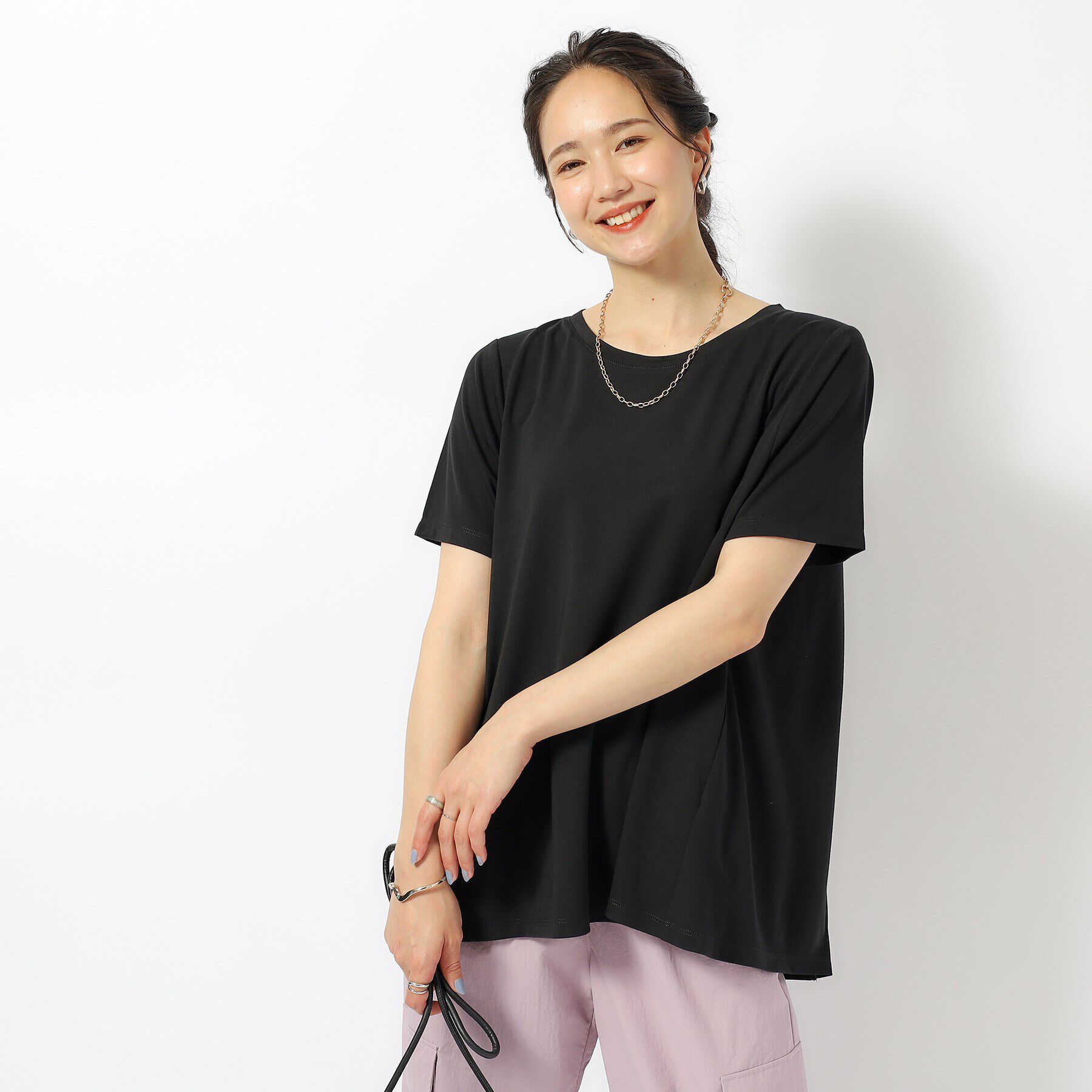 SHOO･LA･RUE「【UV】後ろ姿で魅せる とろみバックデザイントップス」|Tシャツ・カットソー|