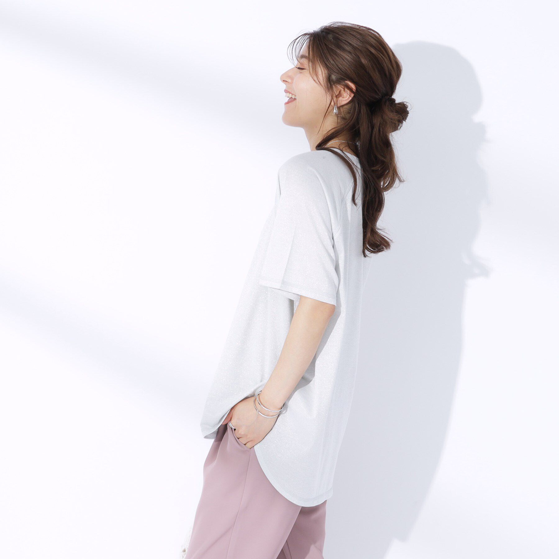 SHOO･LA･RUE「【セットアップ可】きらっとラメが華やか ステッチゆるトップス」|Tシャツ・カットソー|