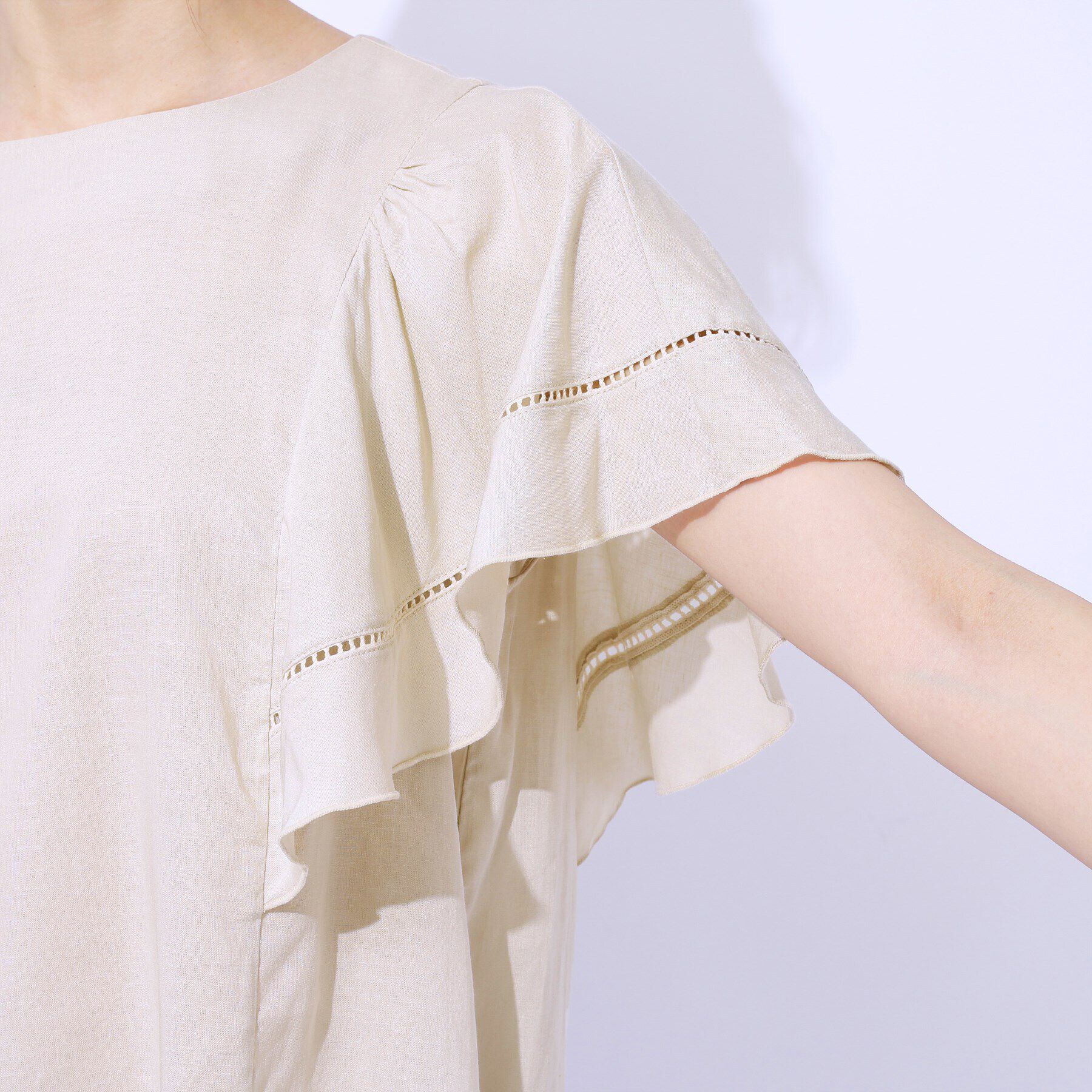 SHOO･LA･RUE「【無理せずキレイ】はしごレースお袖フレアーブラウス」|シャツ・ブラウス|