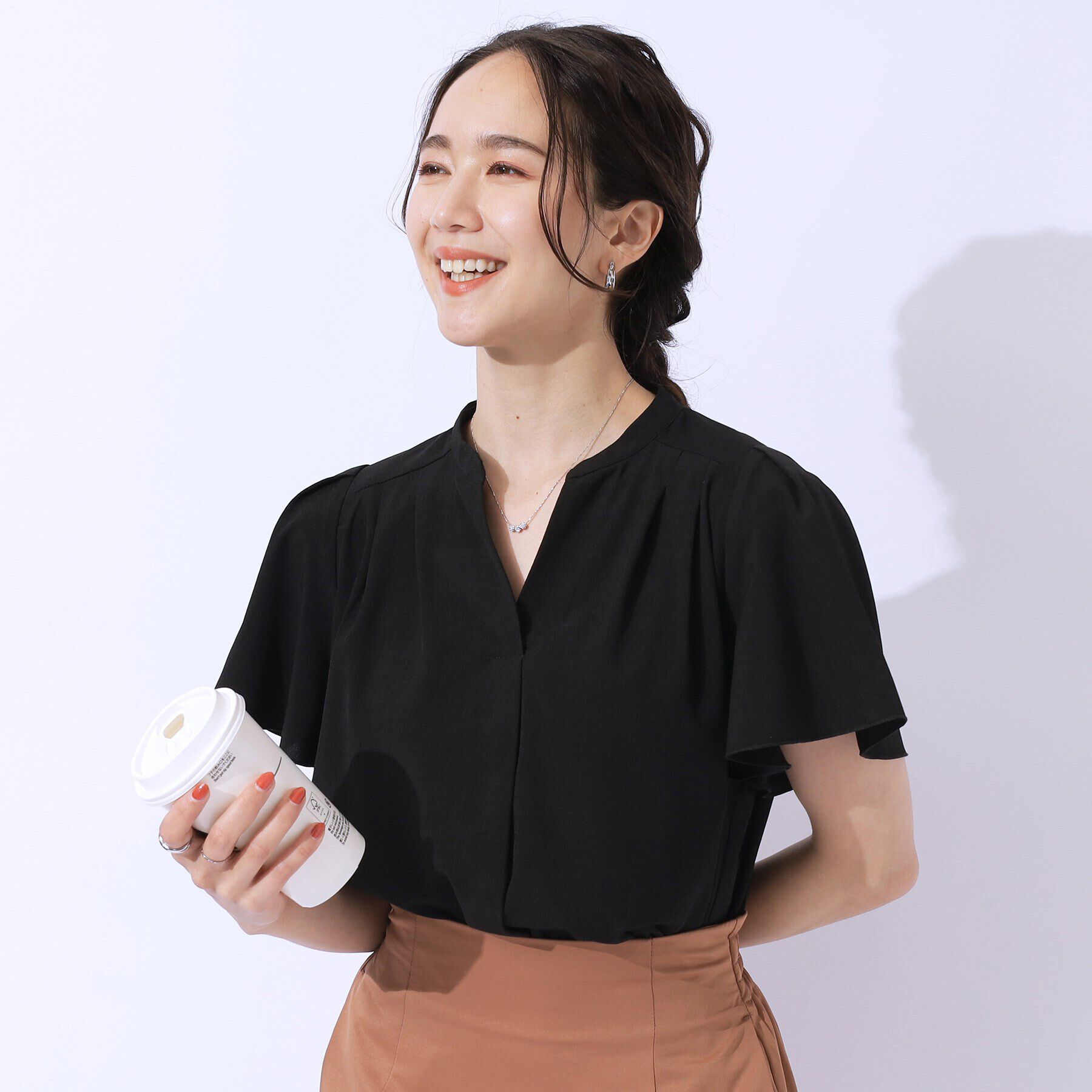 SHOO･LA･RUE「【洗える/無理せずキレイ】お袖フレア スキッパーブラウス」|シャツ・ブラウス|ブラック(019)