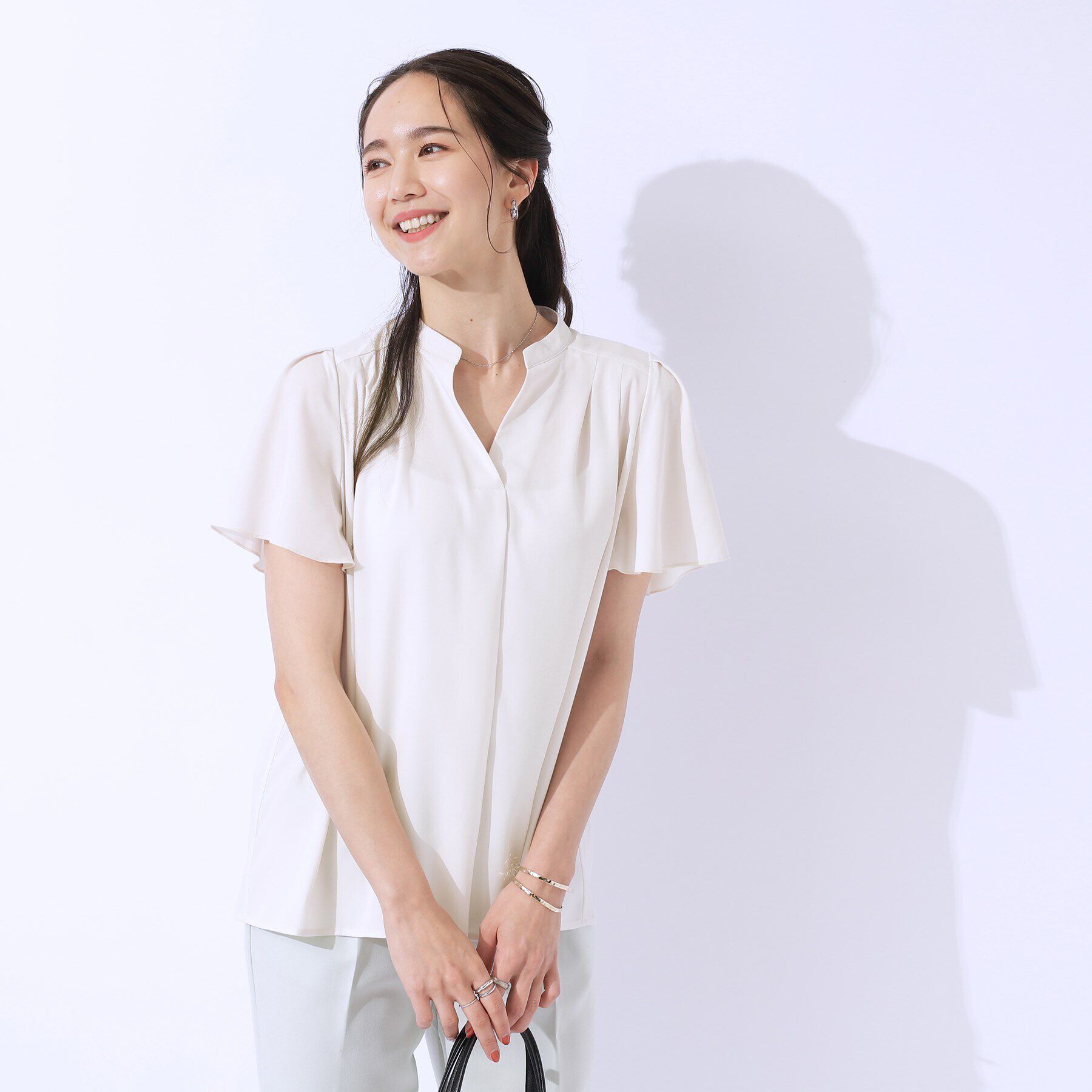 SHOO･LA･RUE「【洗える/無理せずキレイ】お袖フレア スキッパーブラウス」|シャツ・ブラウス|