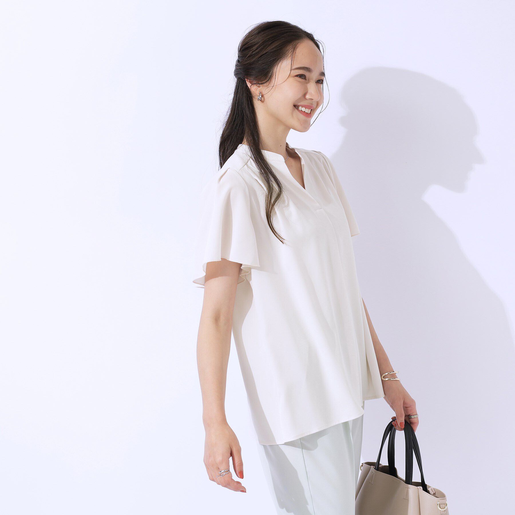 SHOO･LA･RUE「【洗える/無理せずキレイ】お袖フレア スキッパーブラウス」|シャツ・ブラウス|