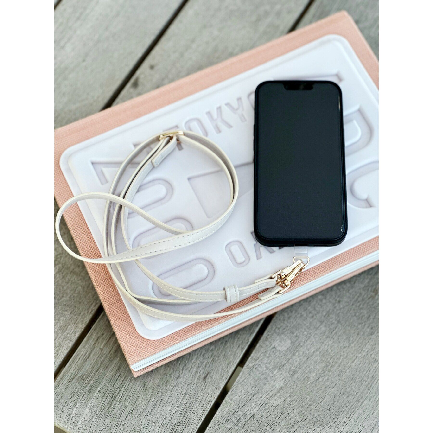 Grandedge「合皮スマホショルダー」|ストラップ|