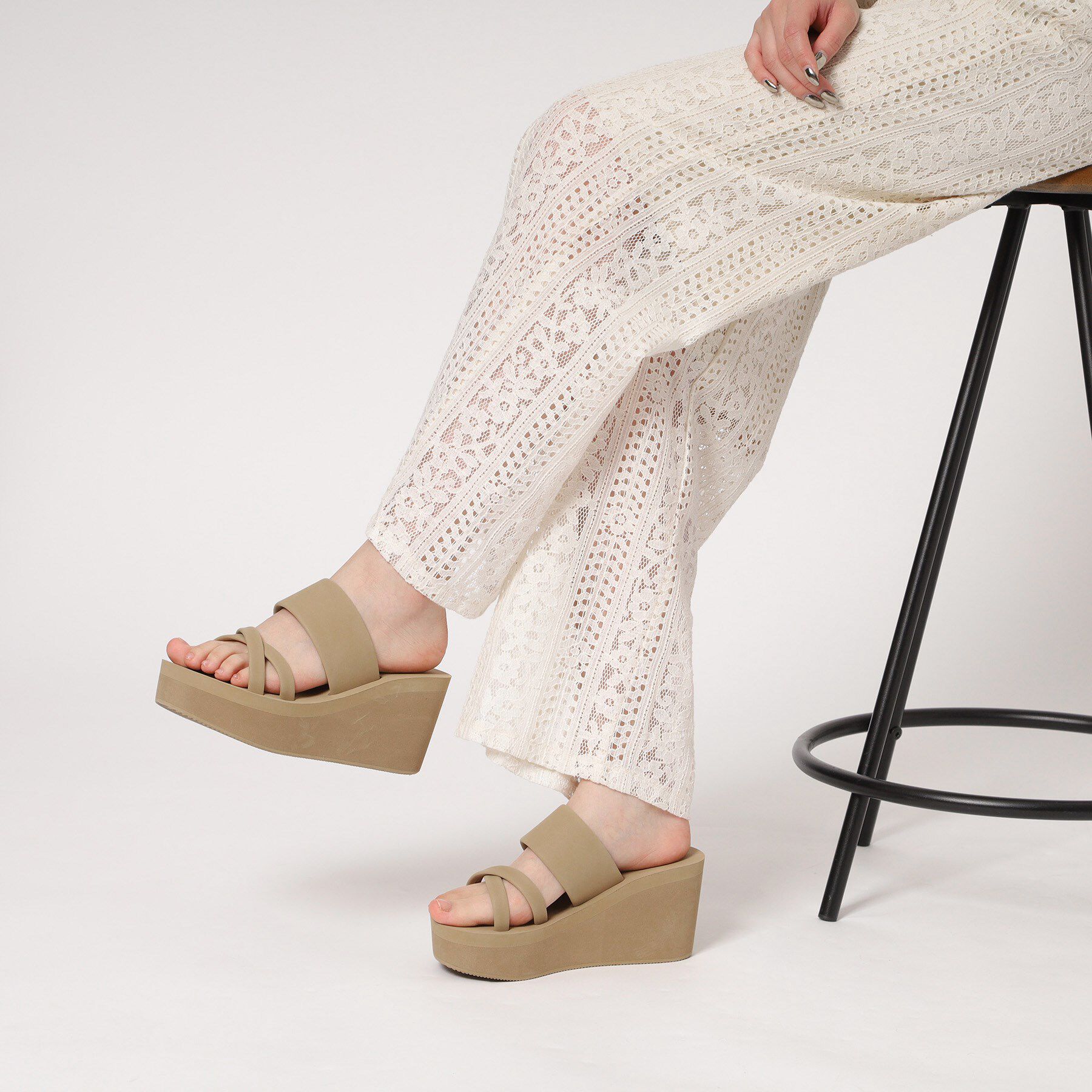 ESPERANZA「やわらか厚底サンダル」|サンダル|