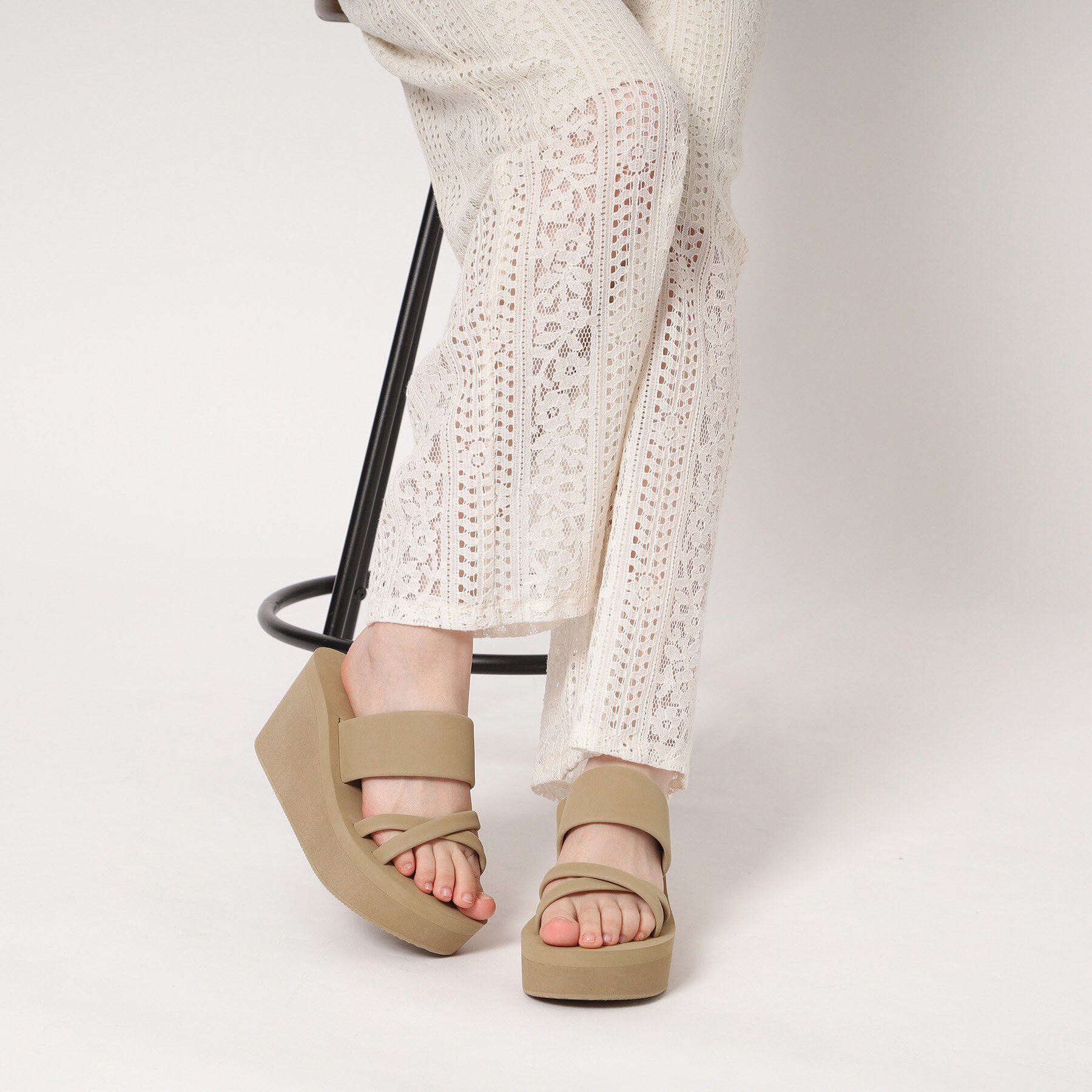 ESPERANZA「やわらか厚底サンダル」|サンダル|