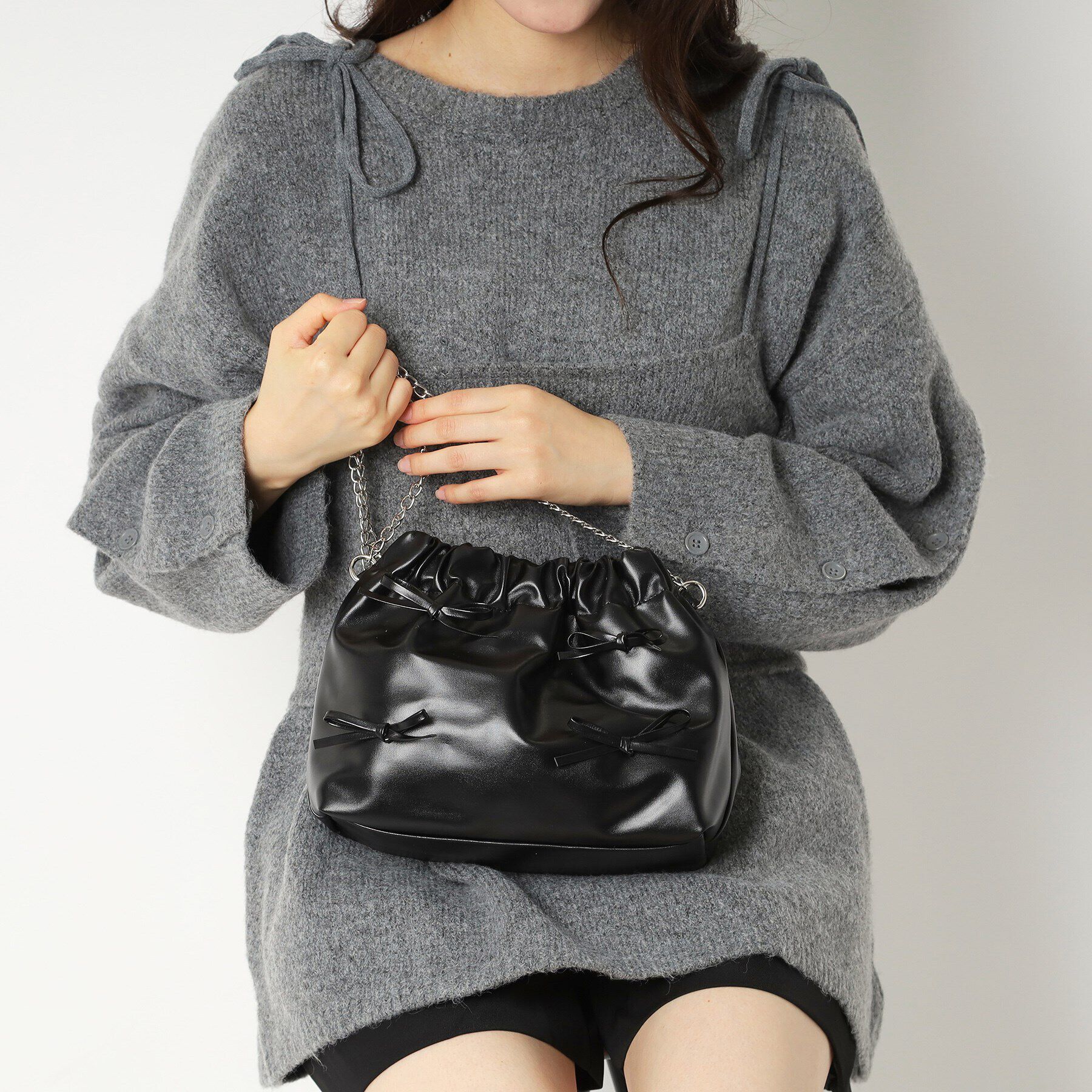 Ober Tashe「リールリボンチェーンショルダー」|ショルダー・メッセンジャー|