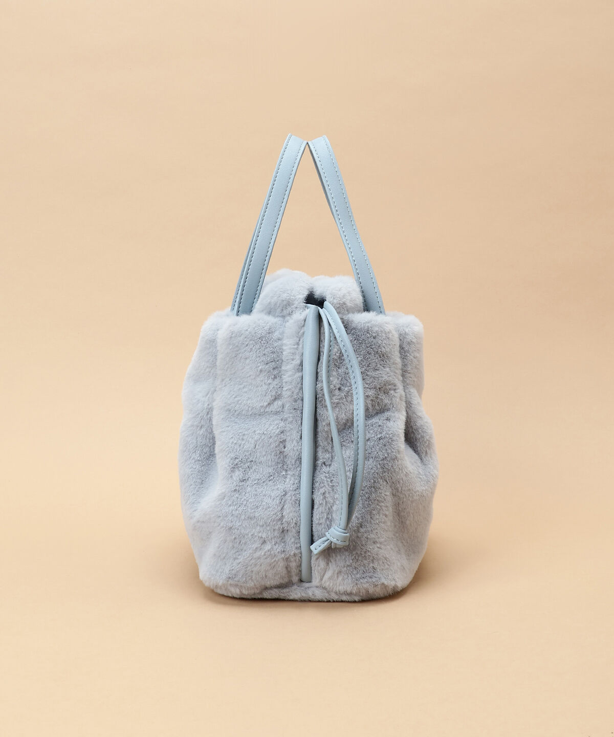 Samantha Thavasa「ファー巾着バッグ」|ハンドバッグ|