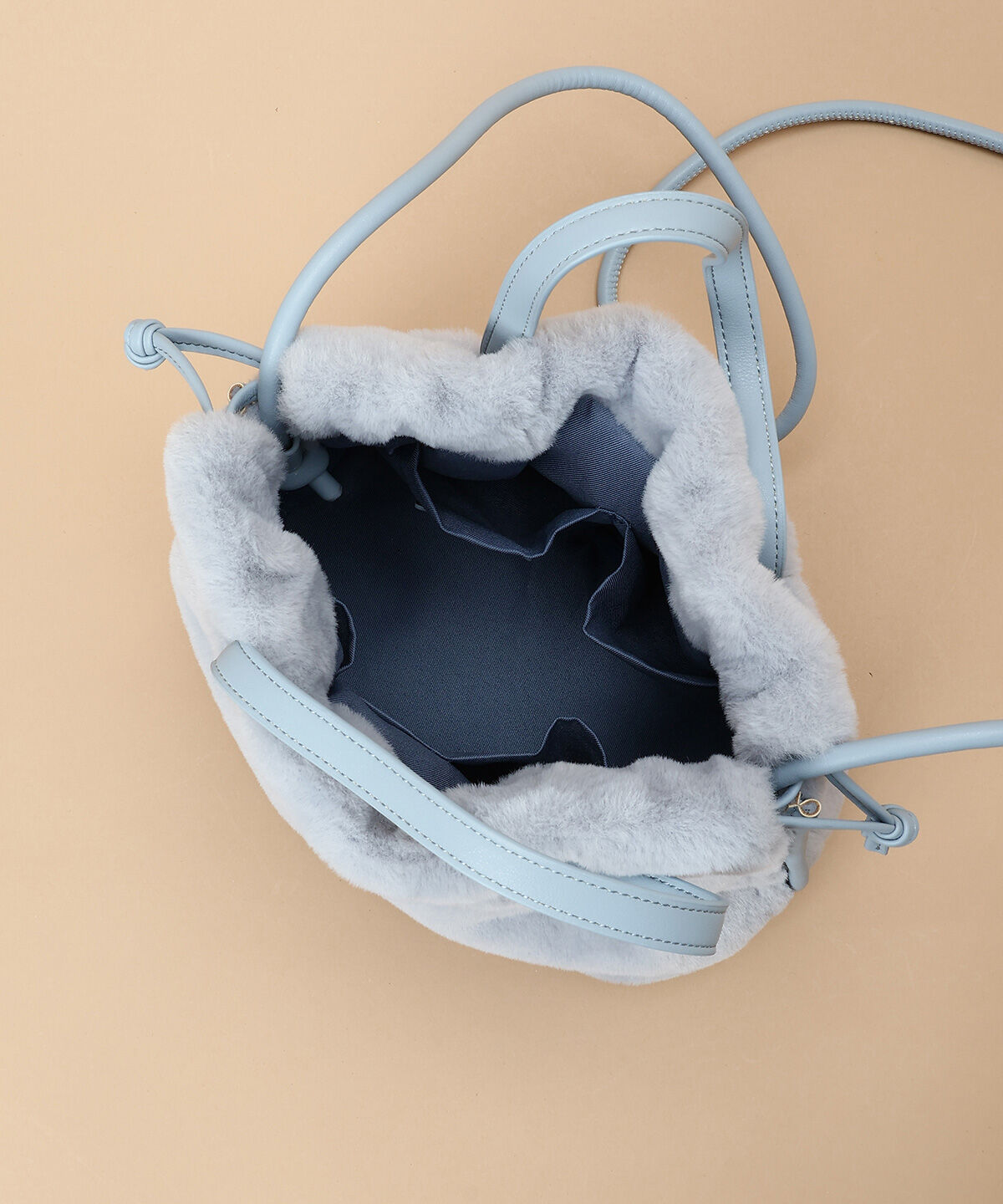 Samantha Thavasa「ファー巾着バッグ」|ハンドバッグ|