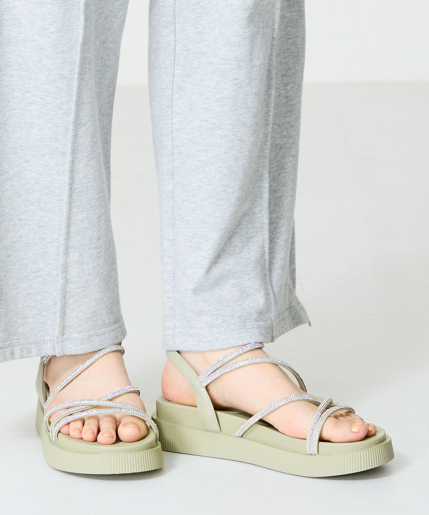 ORiental TRaffic「【追加】ラインストーンストラップサンダル/41217 サンダル 人気 トレンド 売れてる ラインストーン」|サンダル|