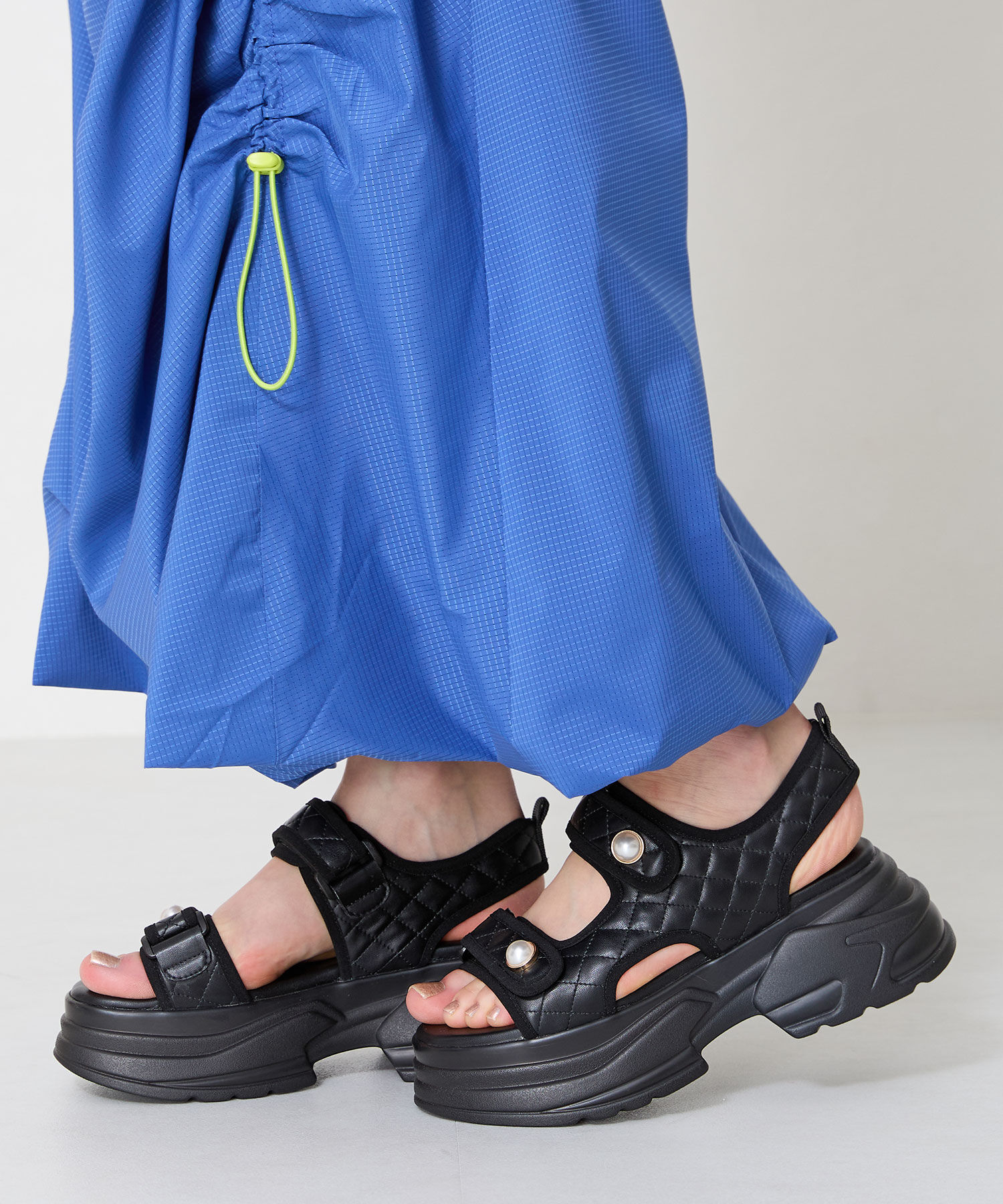 ORiental TRaffic「●2025春夏新作●キルティングパールボタン厚底サンダル/51213 サンダル 厚底 人気」|サンダル|