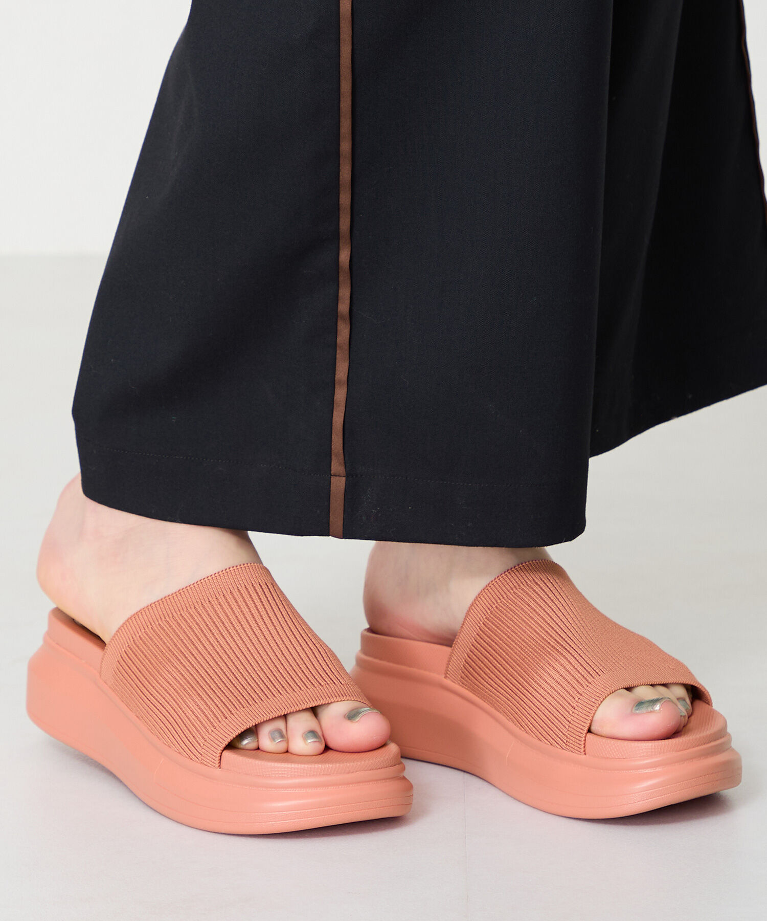 WA Oriental TRaffic「●2025春夏新作●厚底ニットミュールサンダル/52215 サンダル 厚底 ニット ミュール 人気 トレンド」|サンダル|