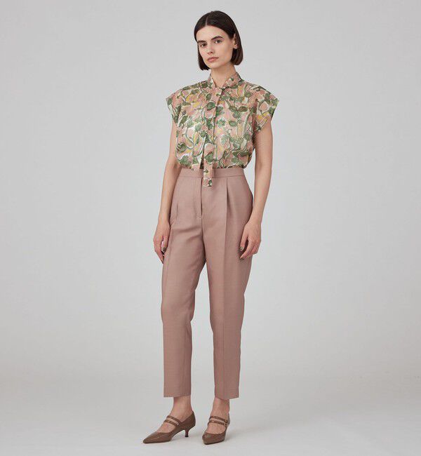 TOMORROWLAND collection「ウールシルクタッサー 1タックテーパードパンツ」|スラックス|