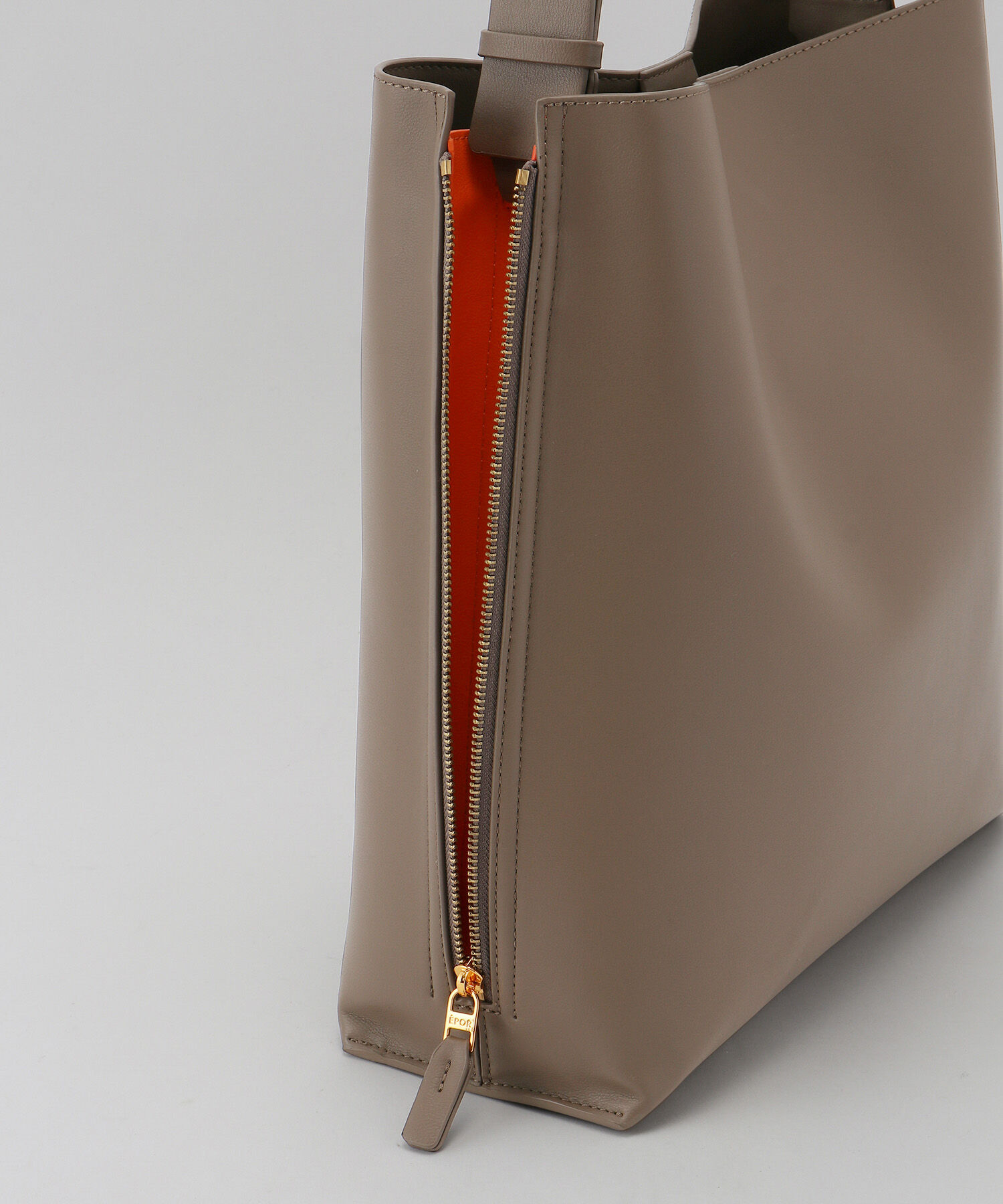 E'POR「【A4対応】【通勤】【E'POR】Y BAG Shoulder Large（サイドジップショルダーバッグ）【WEB限定/一部店舗限」|ショルダー・メッセンジャー|