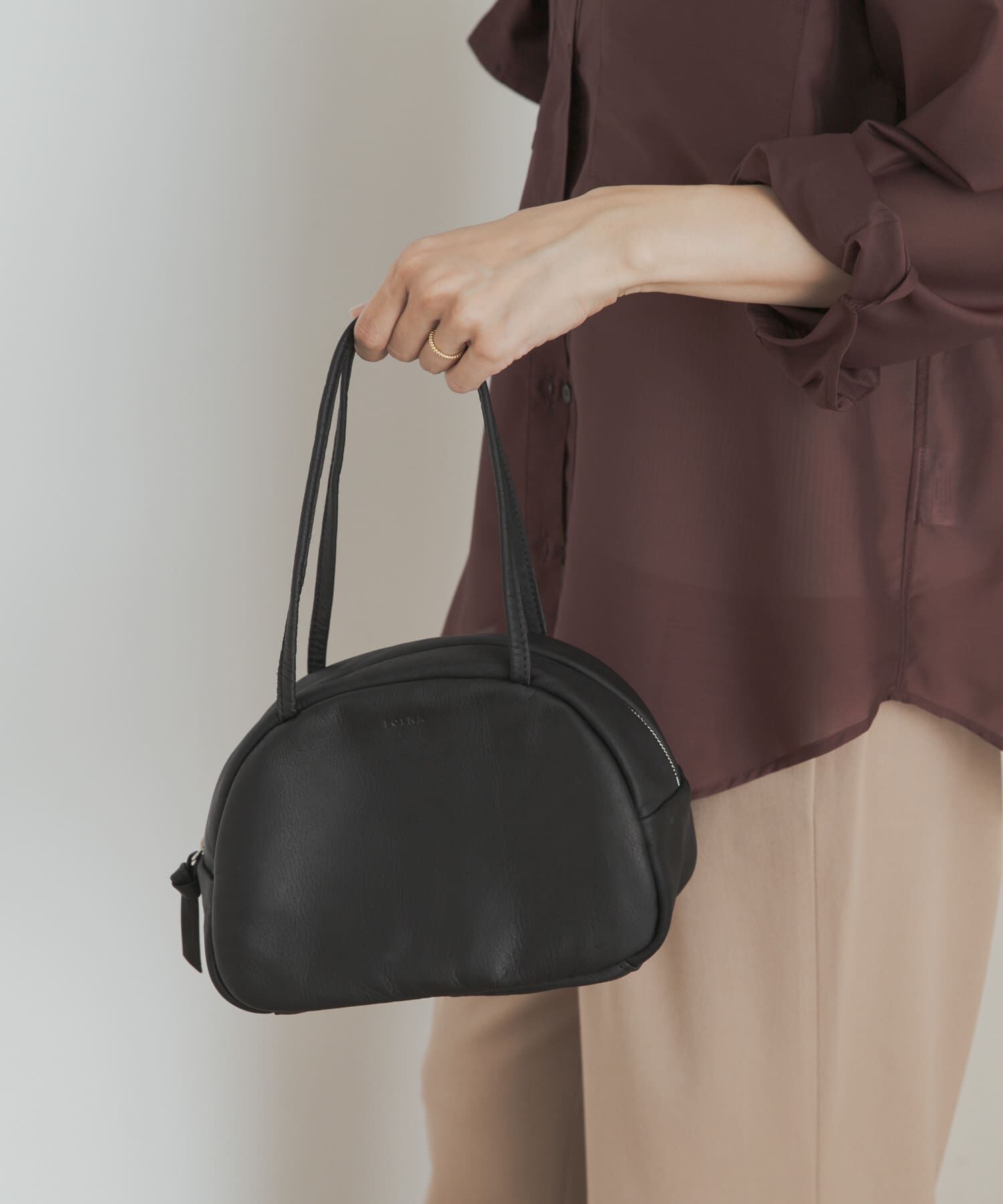 URBAN RESEARCH DOORS「Folna　ソフトレザーボストンバッグ」|ボストンバッグ|