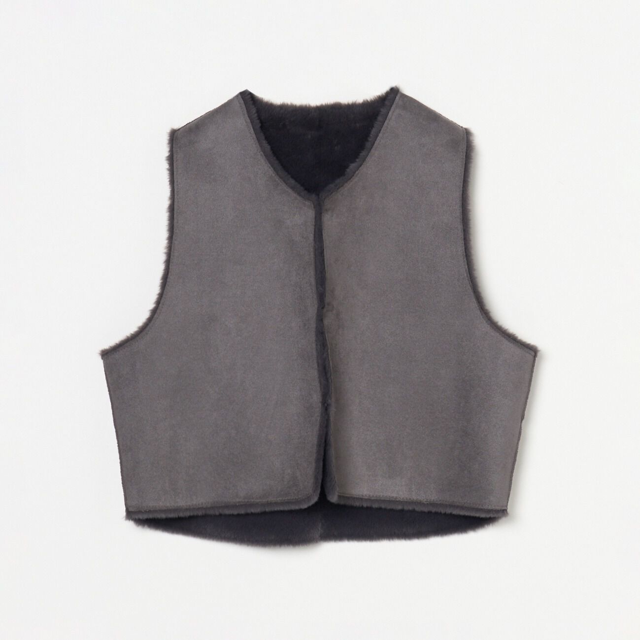 HELIOPOLE「HELIOPOLE FAKE MOUTON CROPPED GILET」|ベスト・ジレ|ミディアムグレー